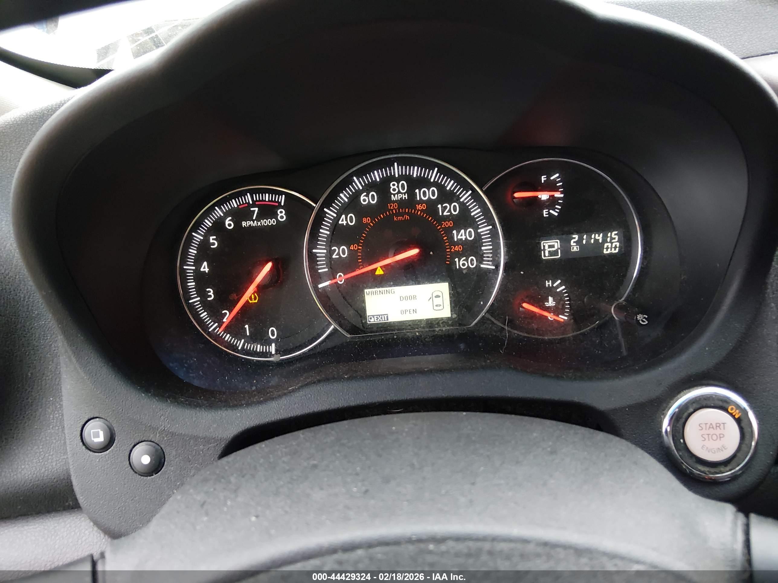 NISSAN MAXIMA image 7