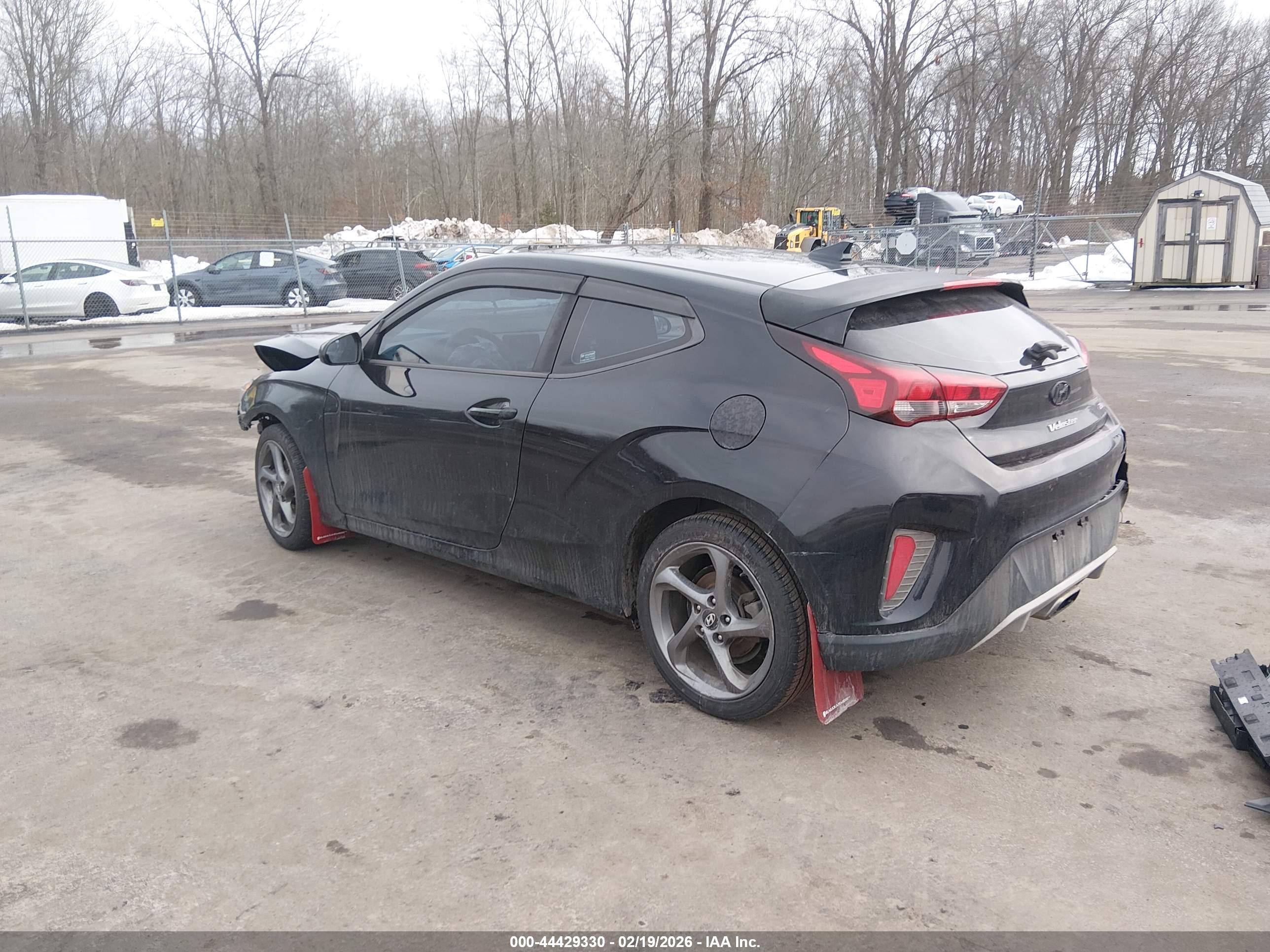 HYUNDAI VELOSTER image 3