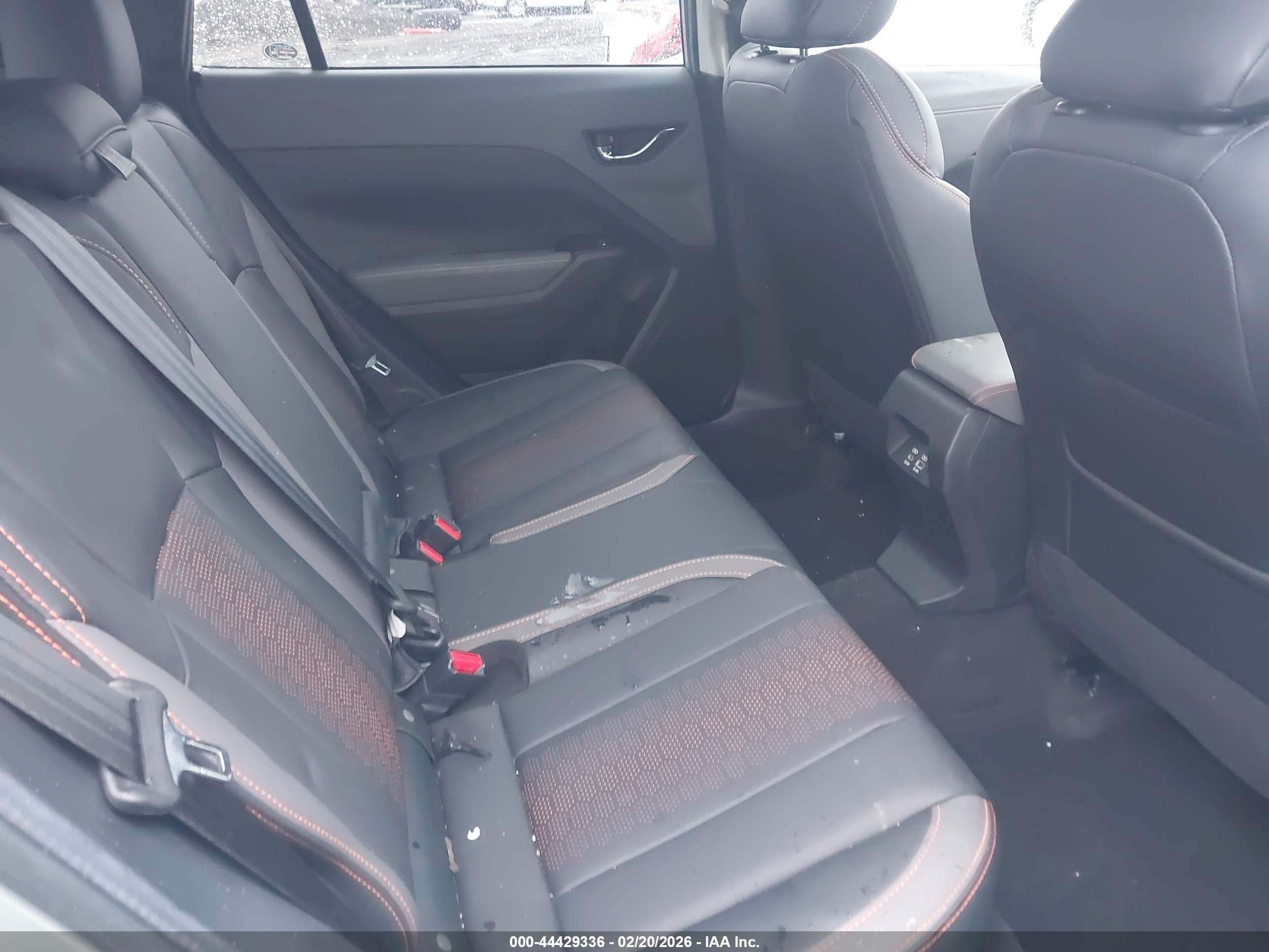 SUBARU CROSSTREK image 8