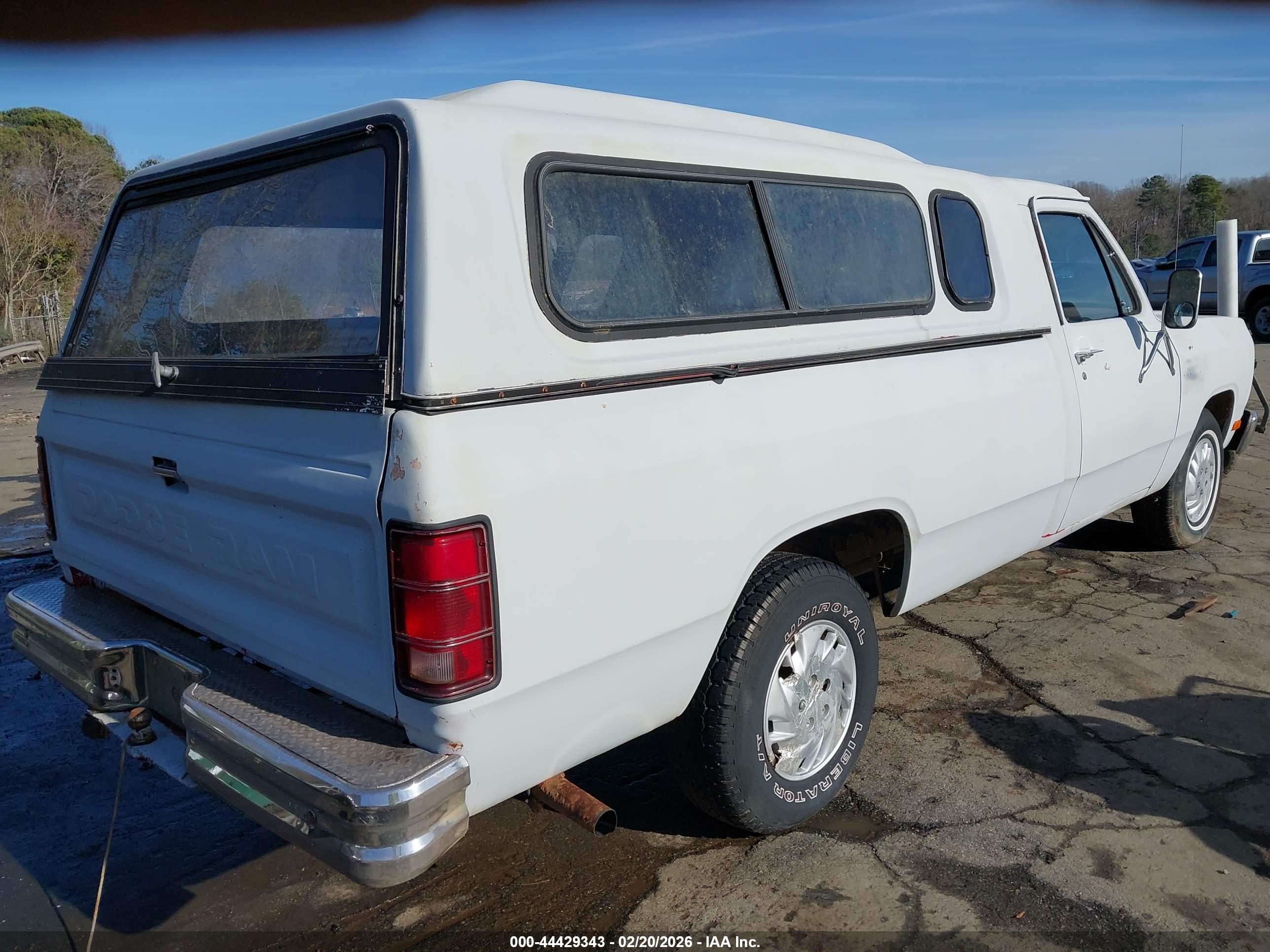 DODGE D-SERIES image 4