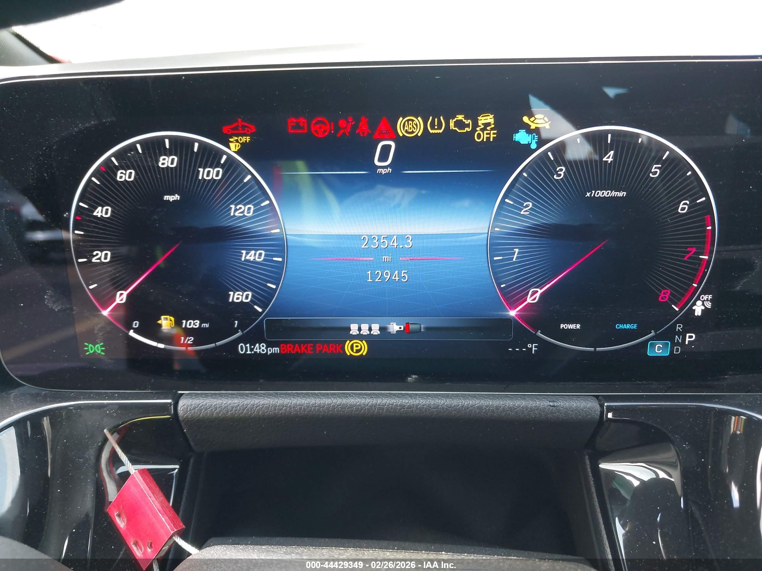MERCEDES-BENZ GLA image 7
