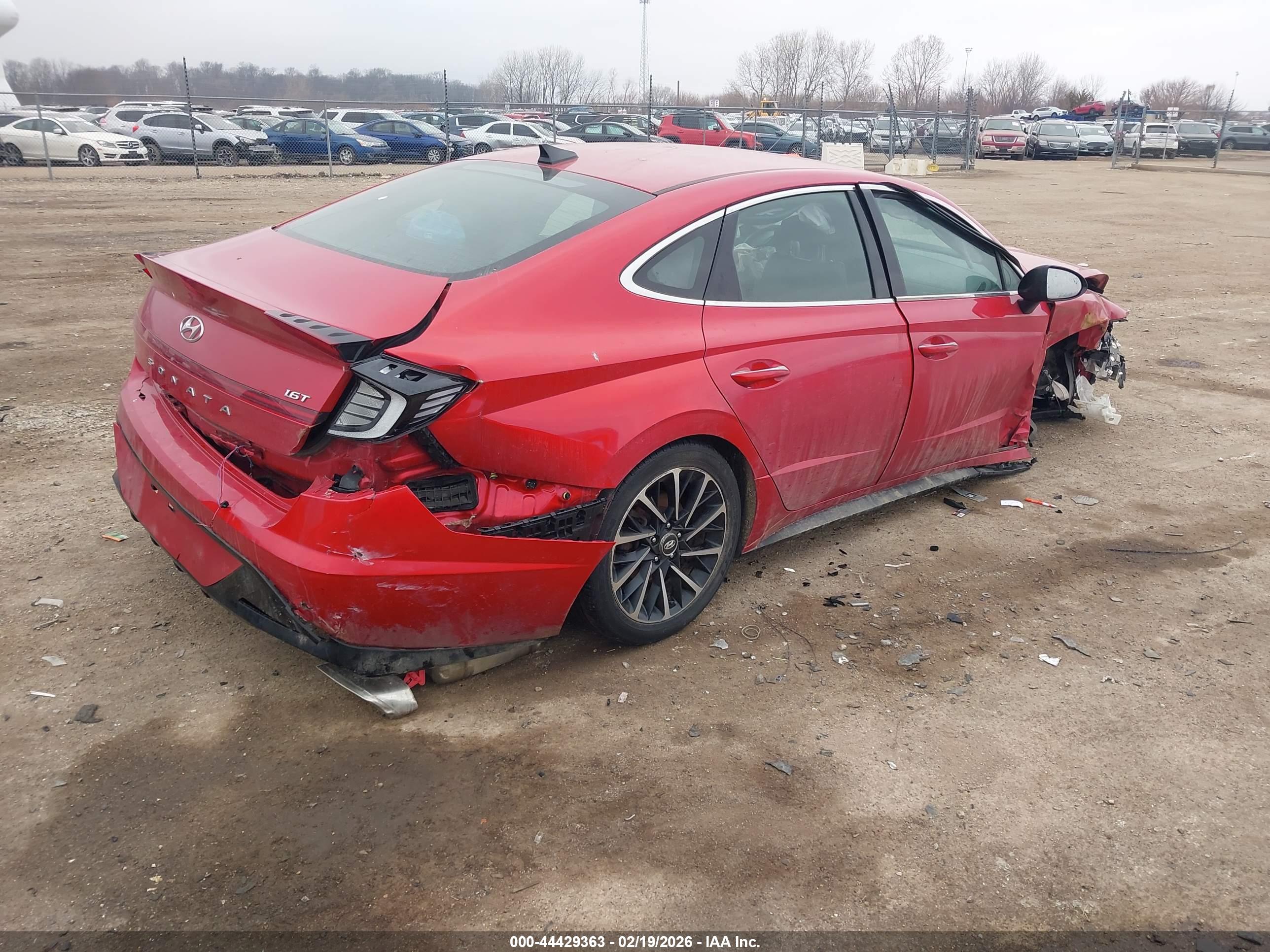 HYUNDAI SONATA image 4