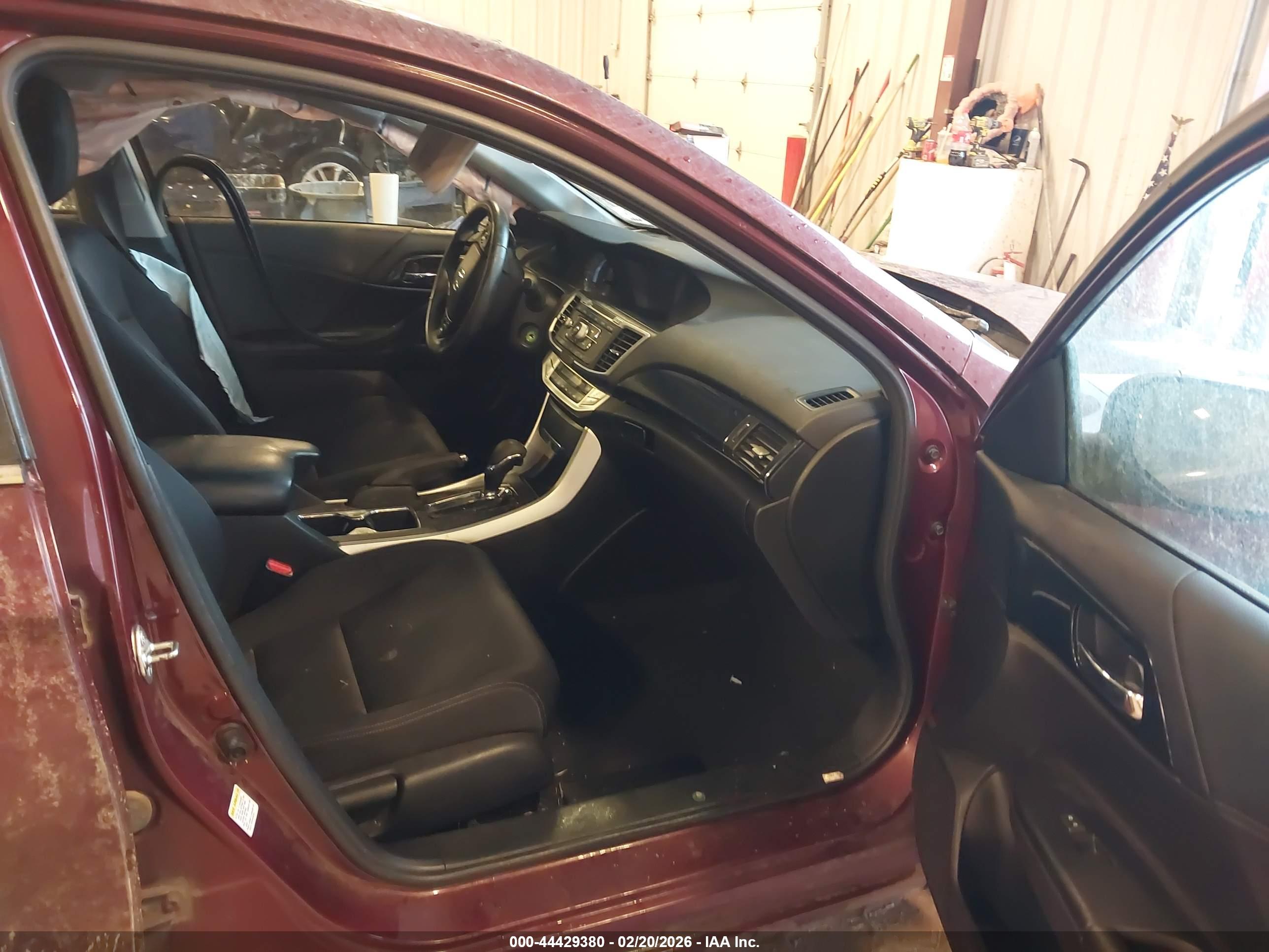 HONDA ACCORD image 5