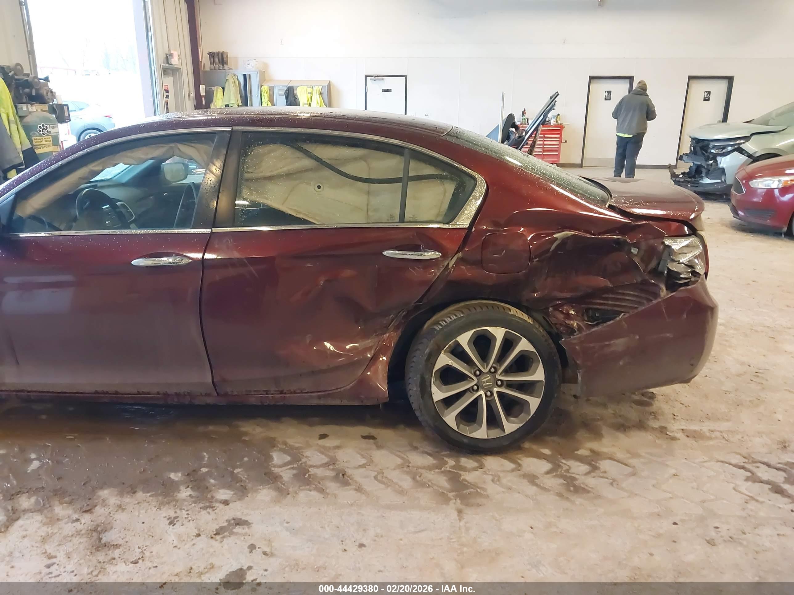 HONDA ACCORD image 6