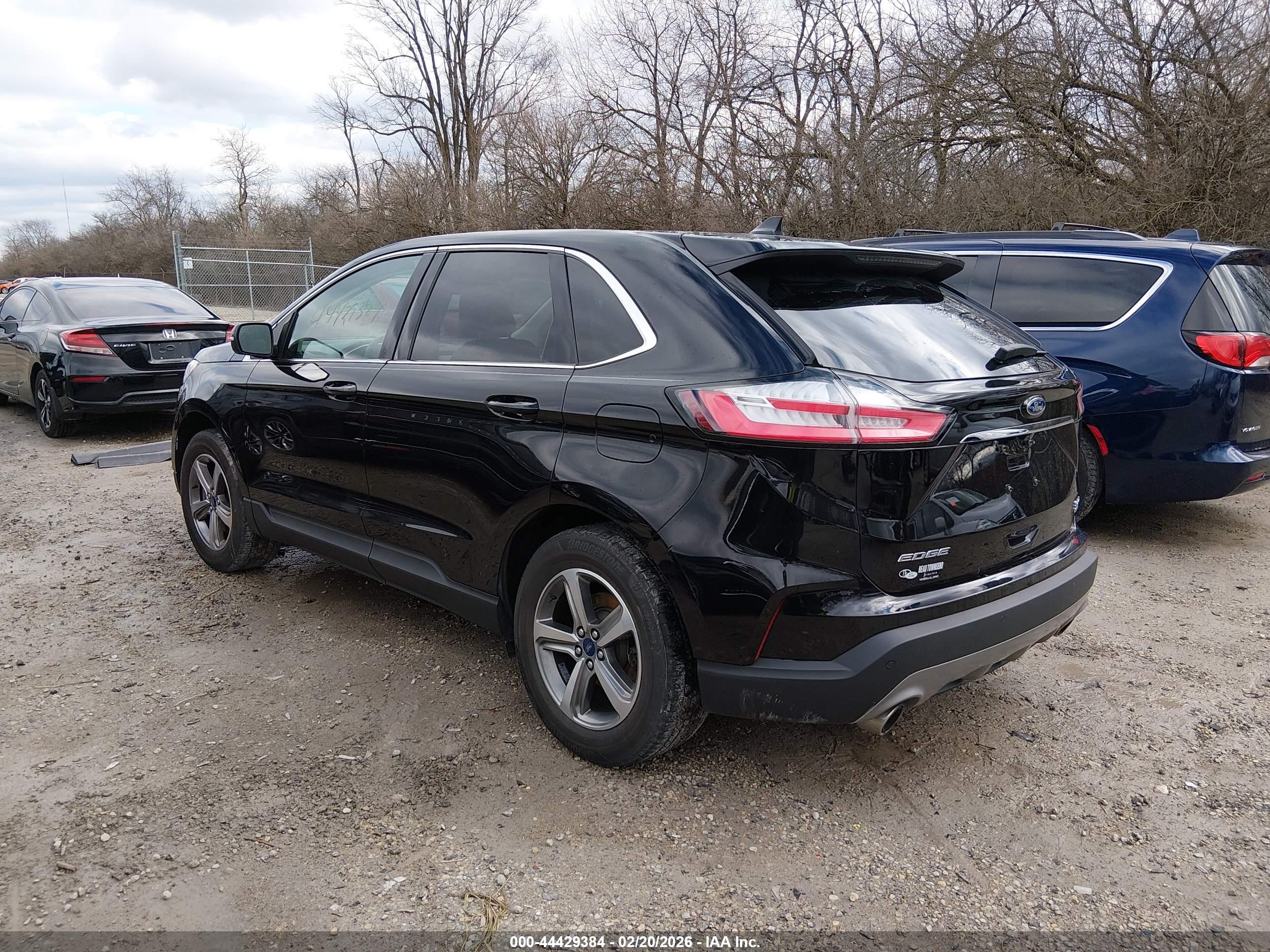 FORD EDGE image 3