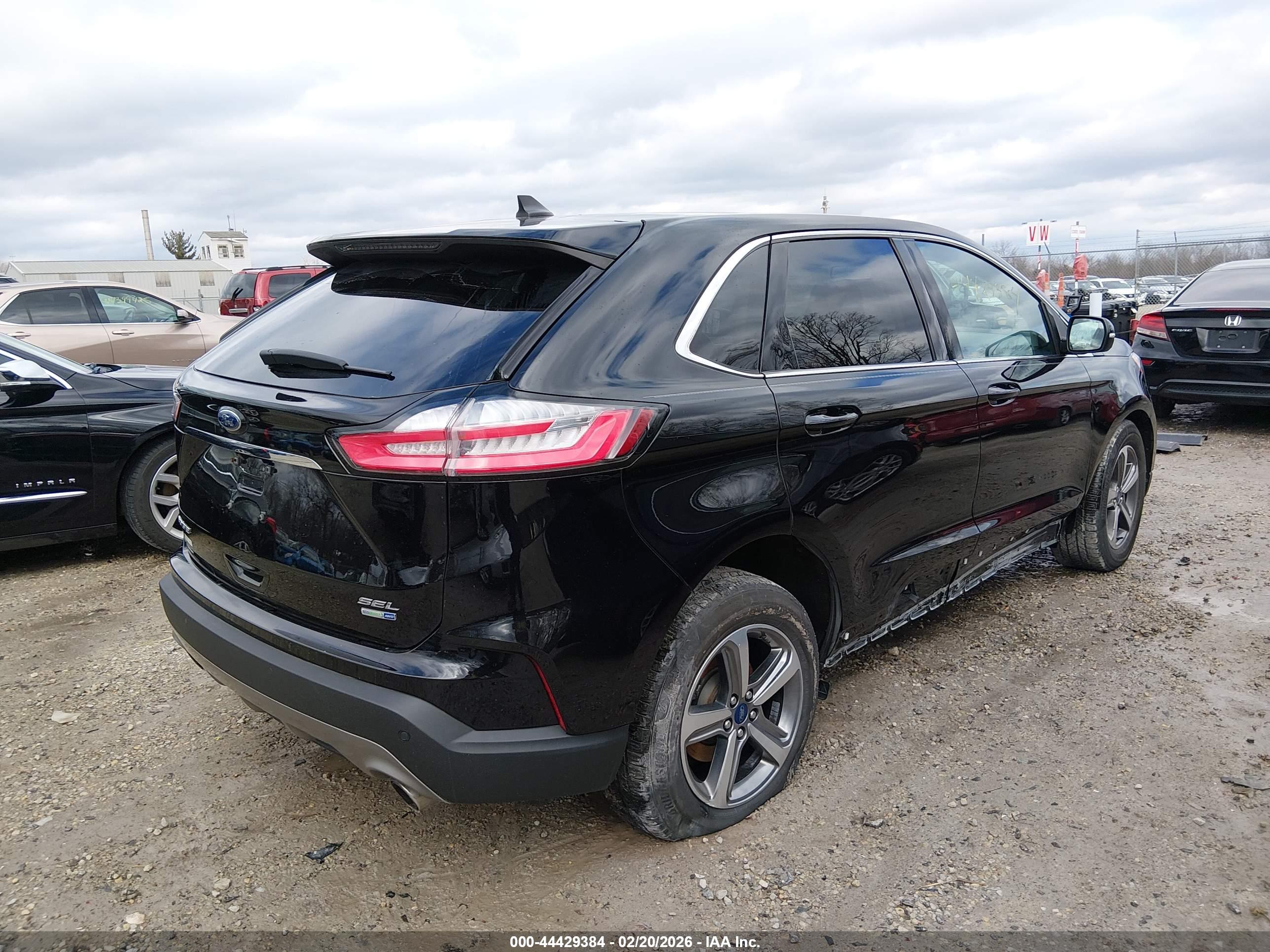 FORD EDGE image 4