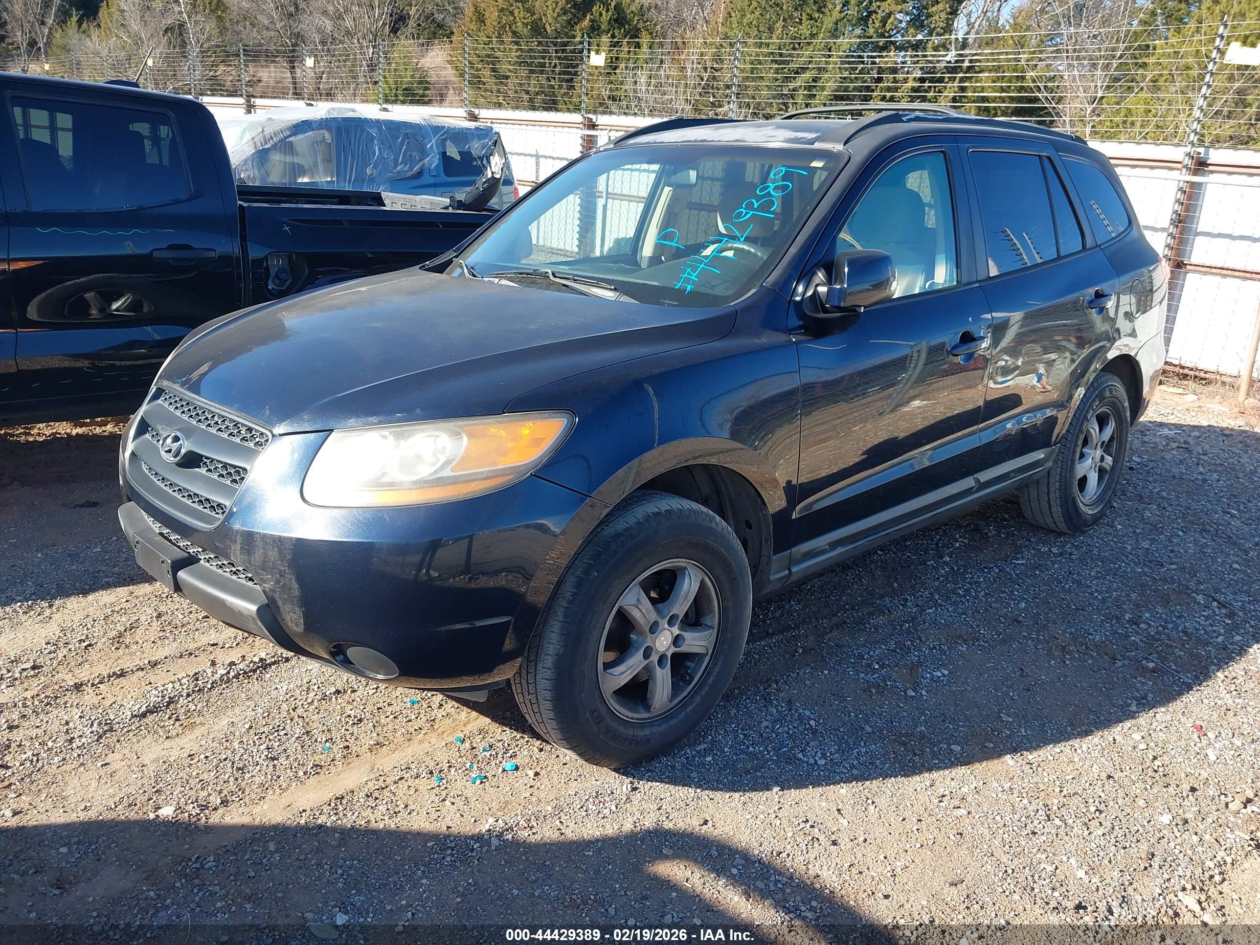 HYUNDAI SANTA image 2