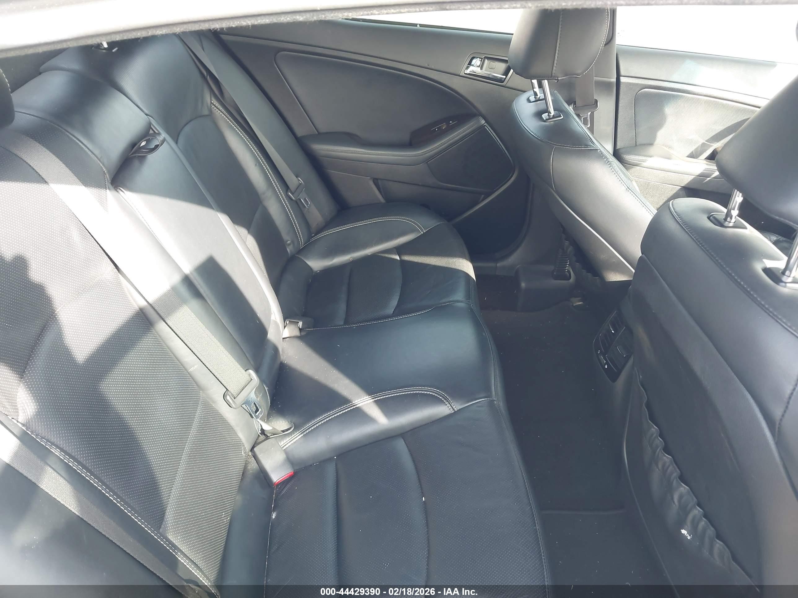 KIA OPTIMA image 8