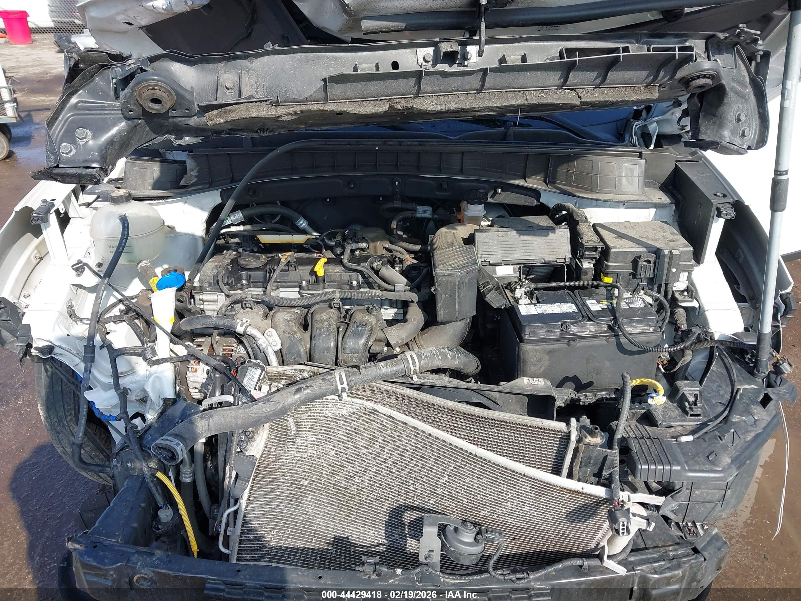 HYUNDAI TUCSON image 10