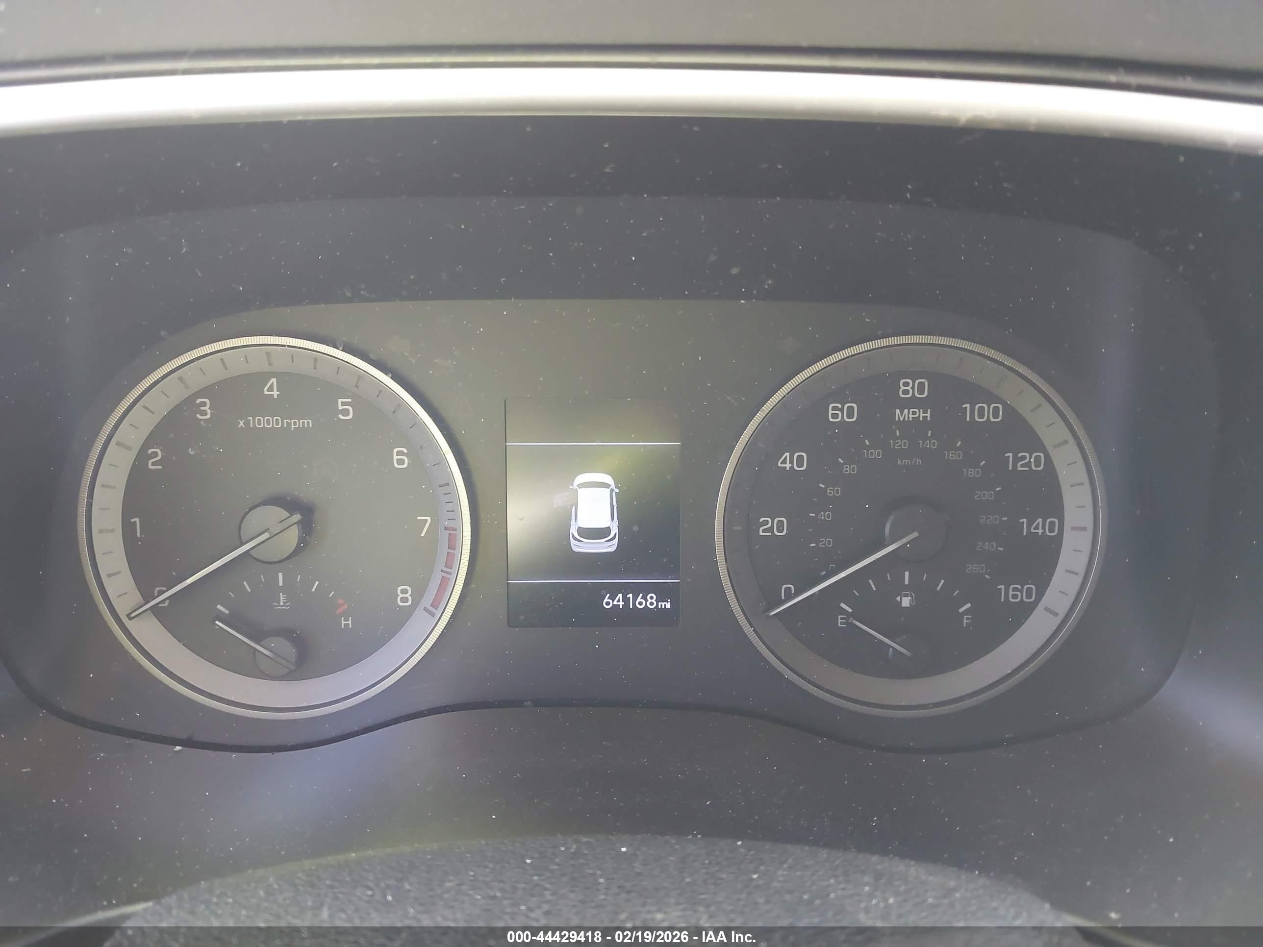 HYUNDAI TUCSON image 7