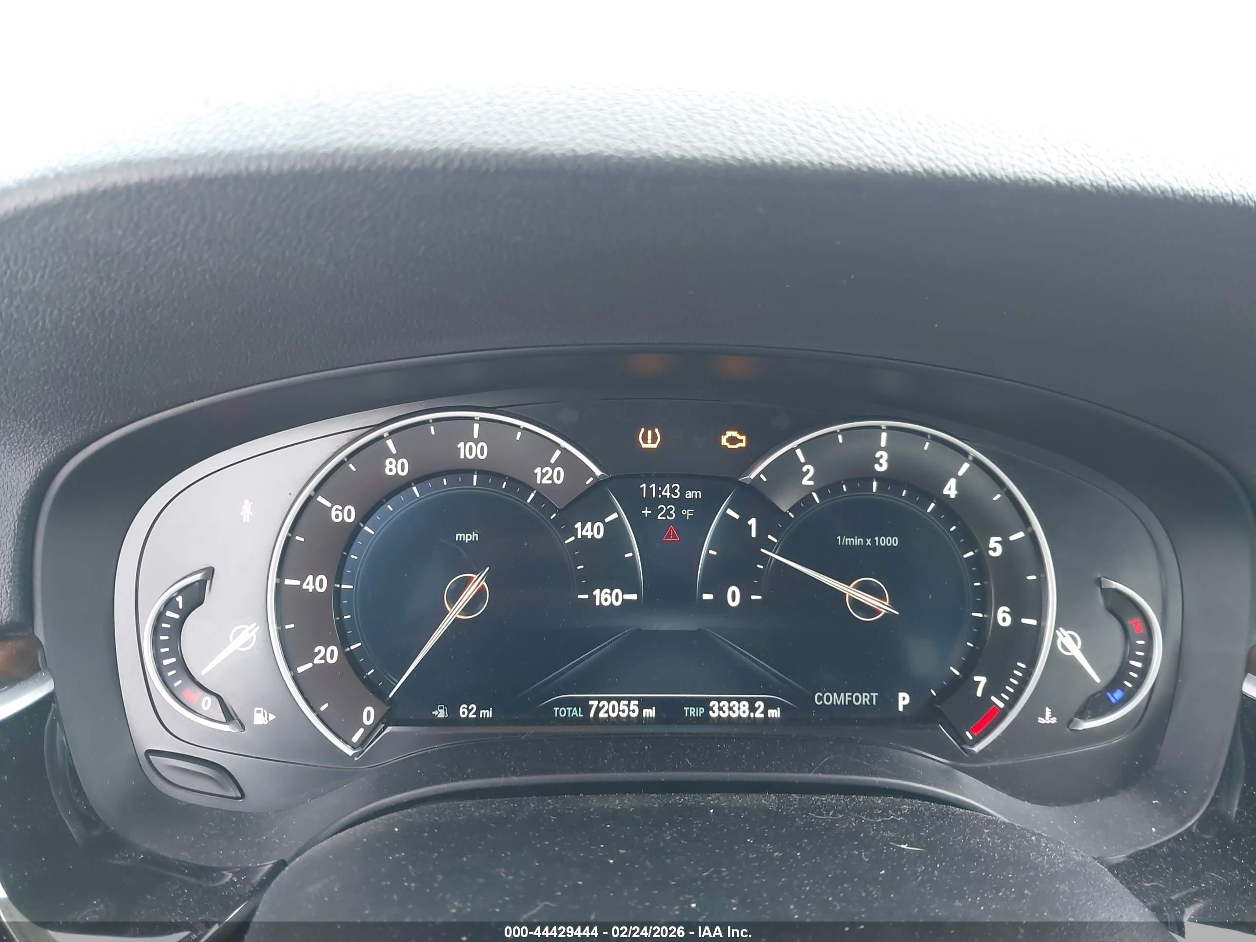 BMW 530I image 7