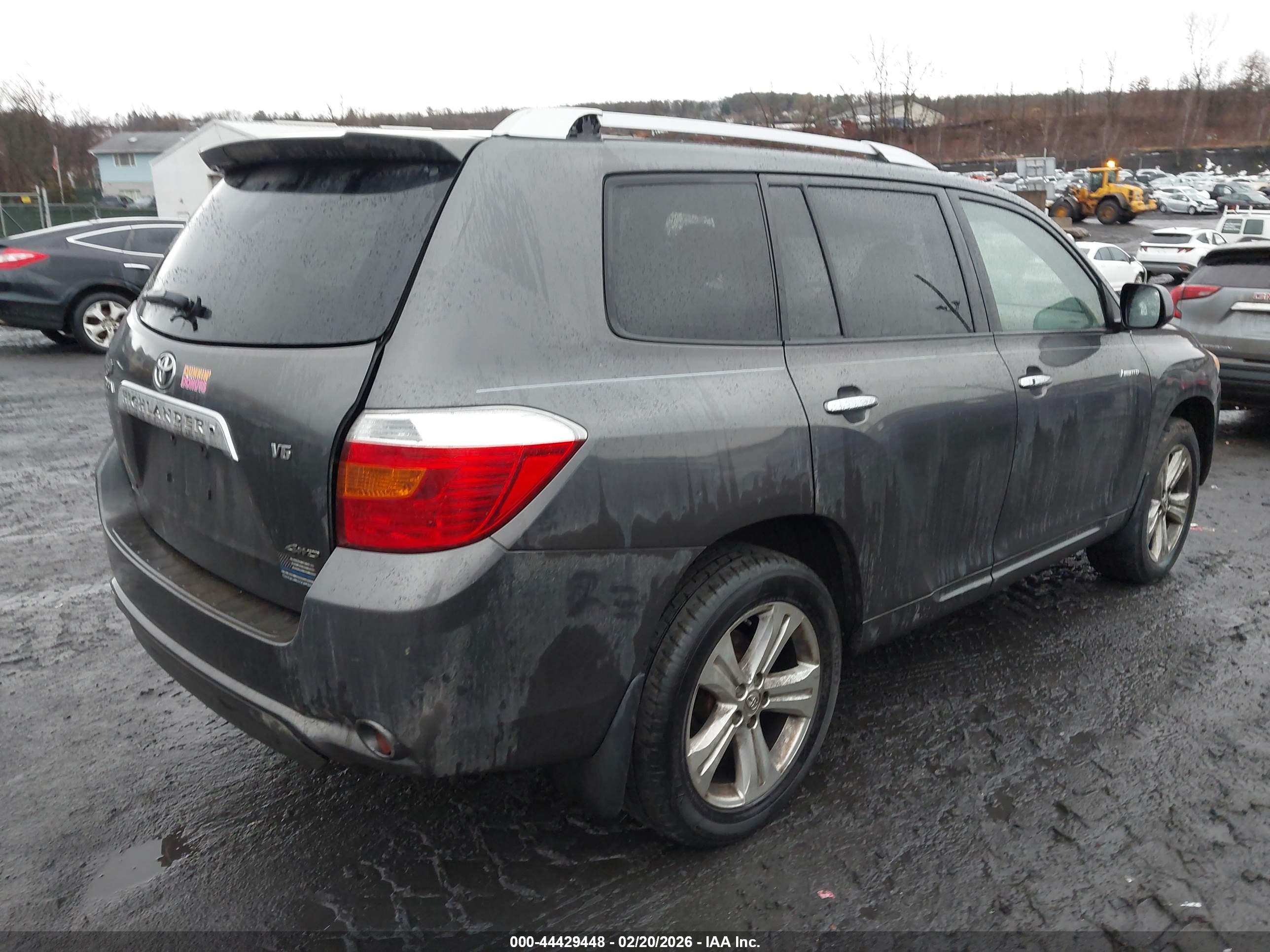 TOYOTA HIGHLANDER image 4