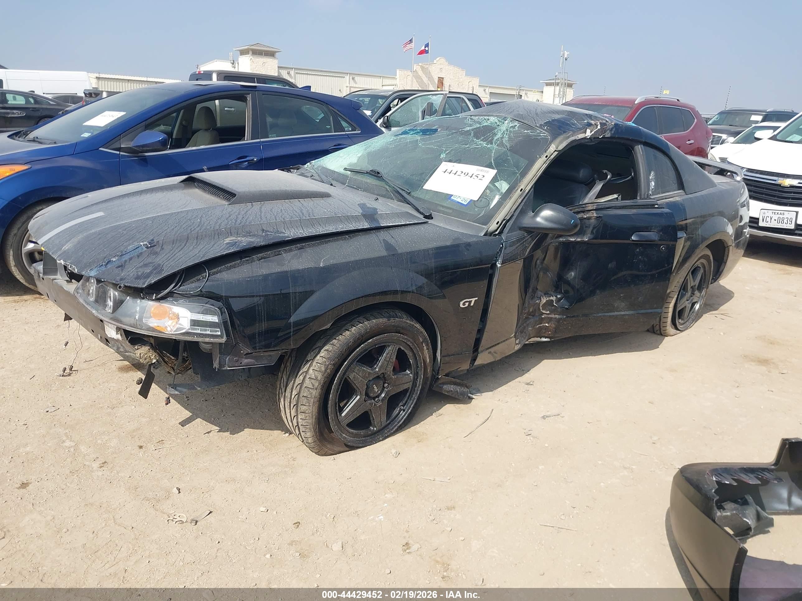 FORD MUSTANG image 2