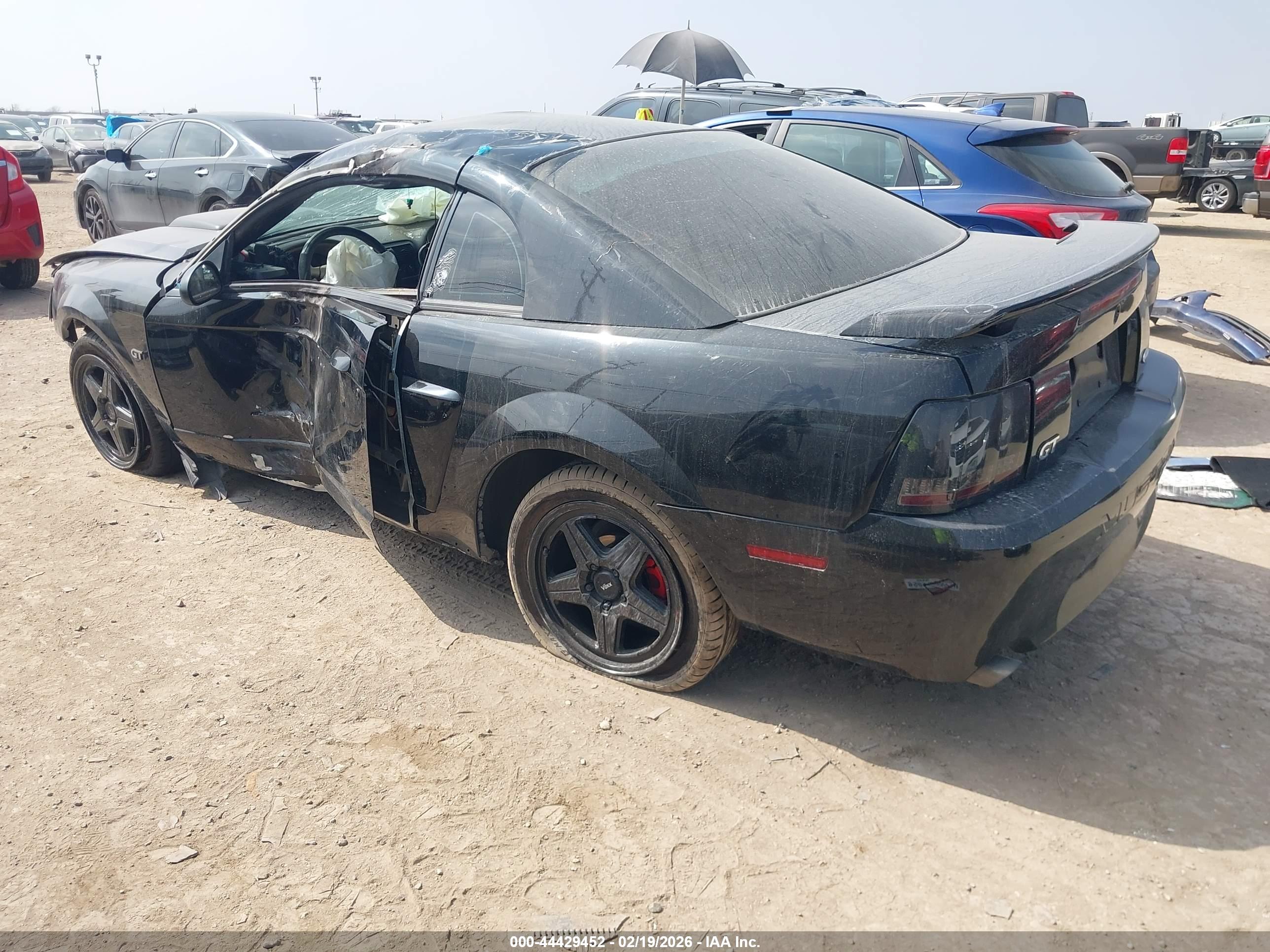 FORD MUSTANG image 3