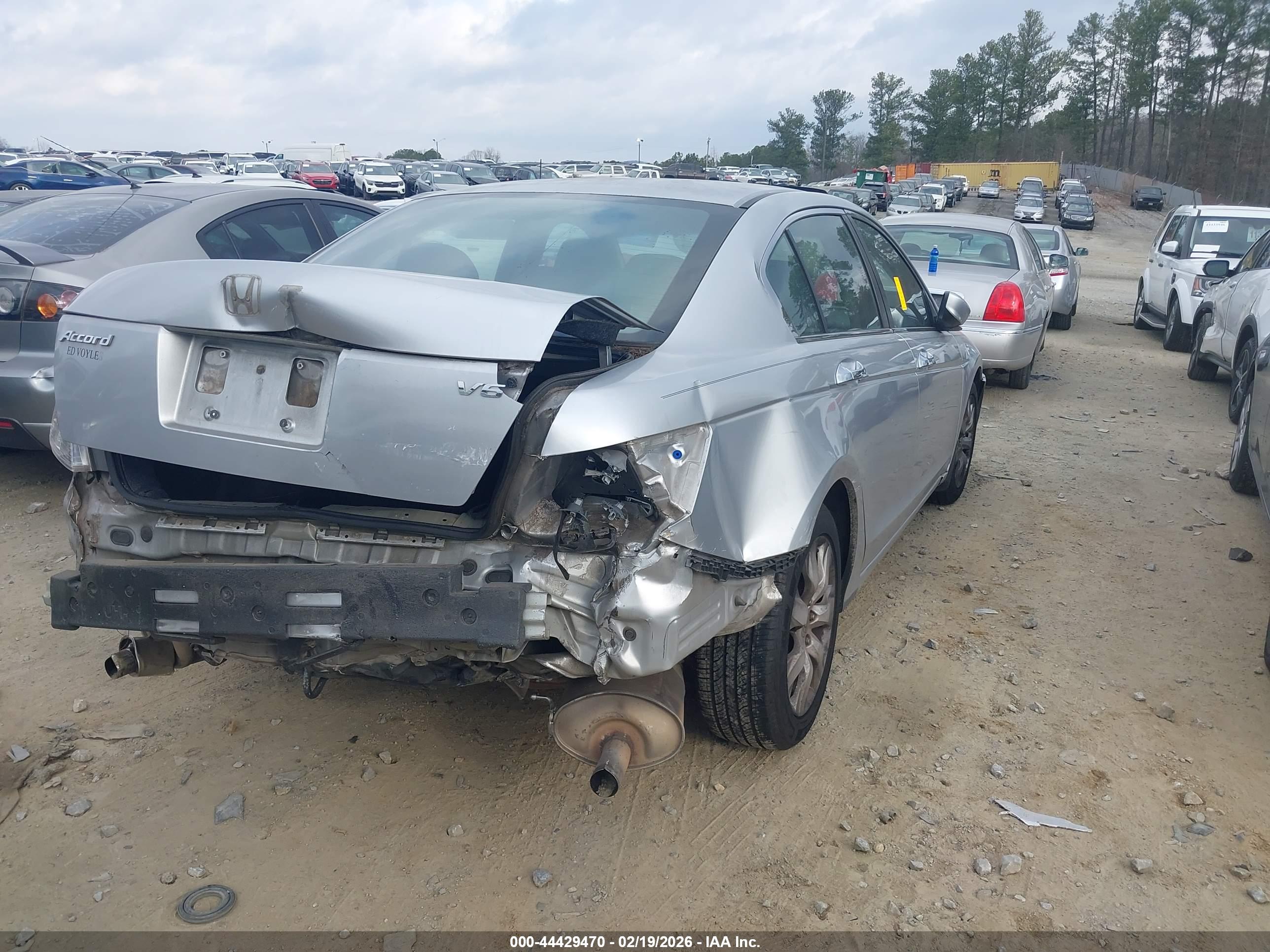HONDA ACCORD image 4