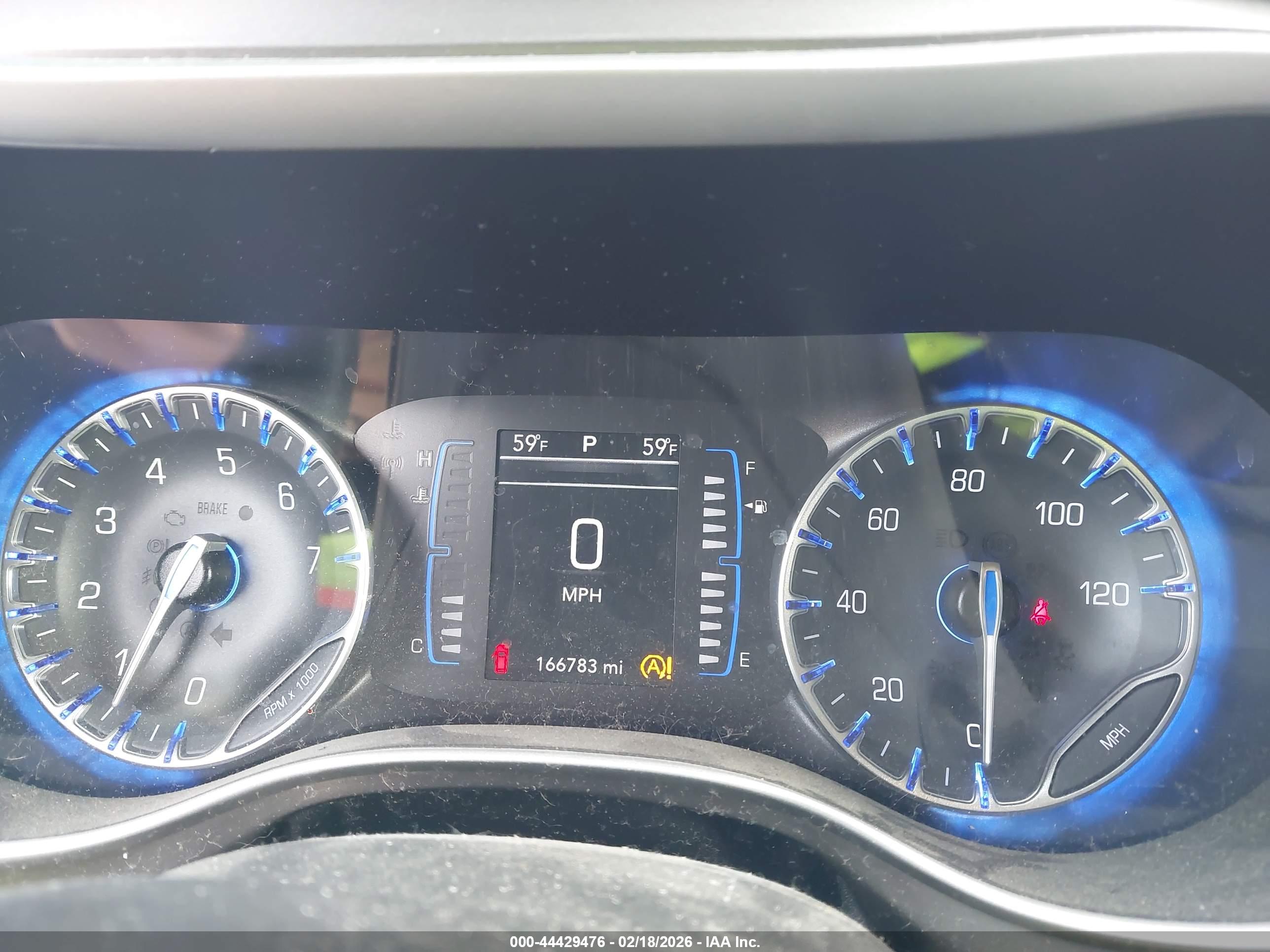 CHRYSLER PACIFICA image 7