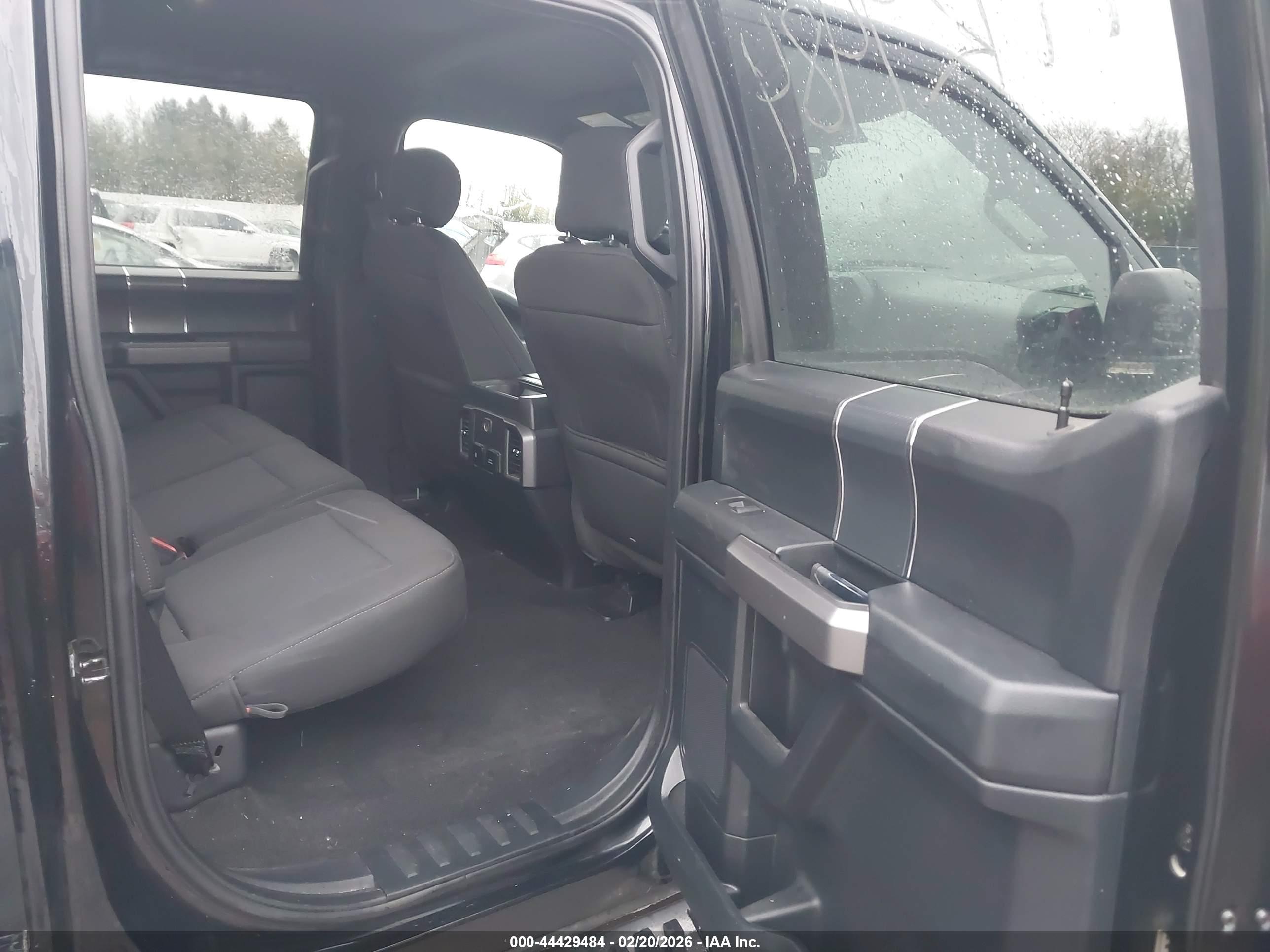 FORD F-150 image 8