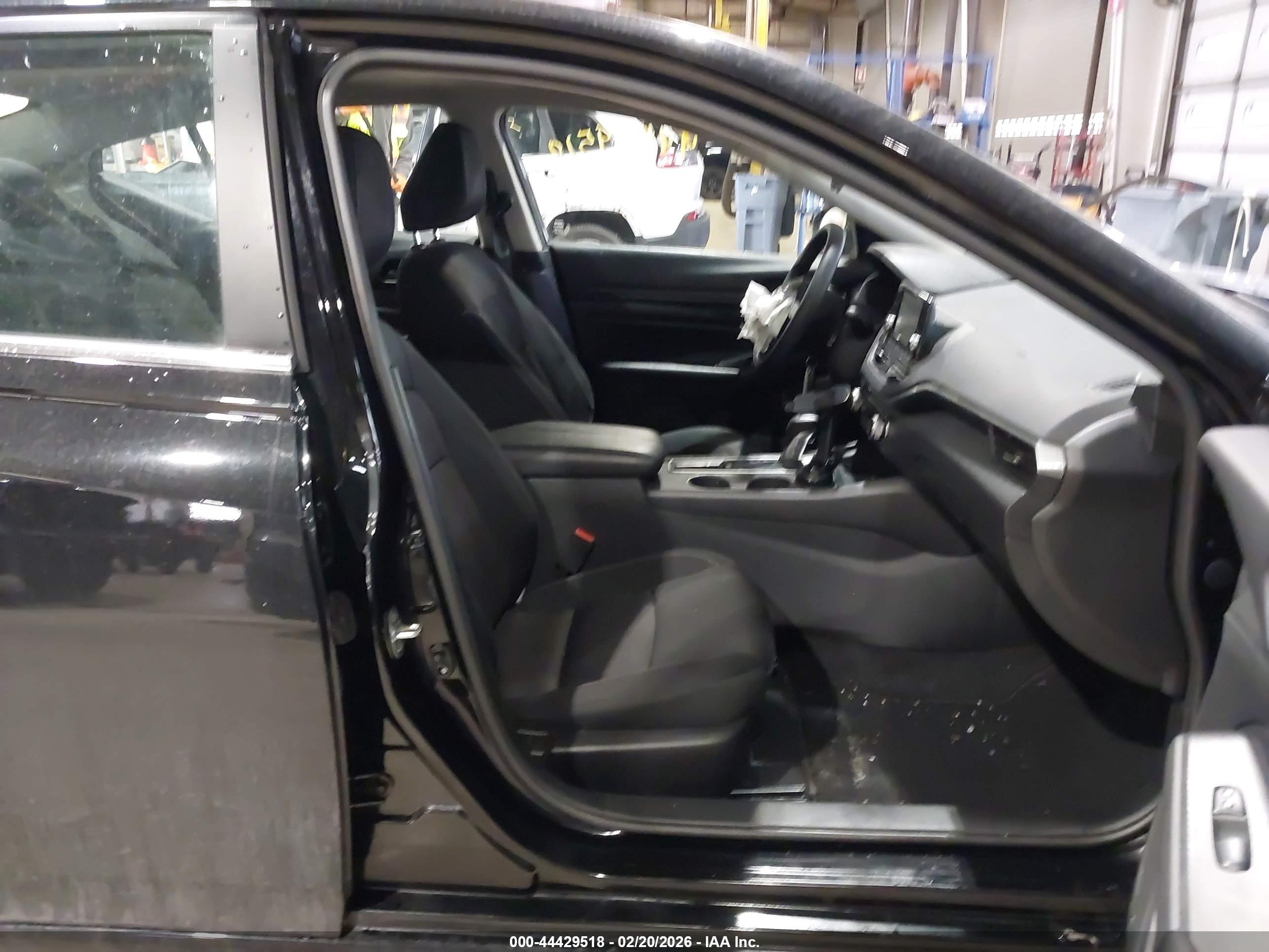 NISSAN ALTIMA image 5