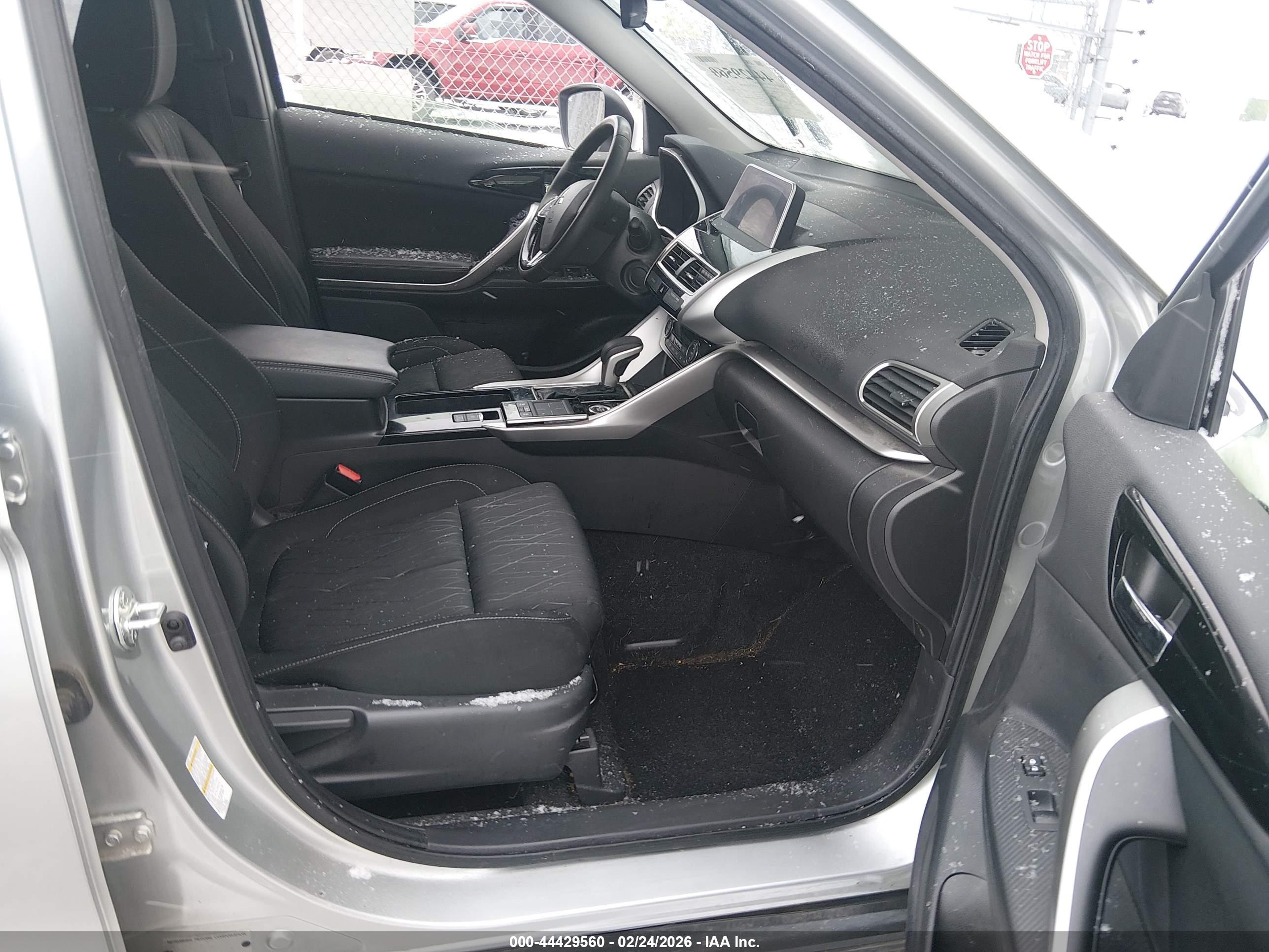 MITSUBISHI ECLIPSE image 5