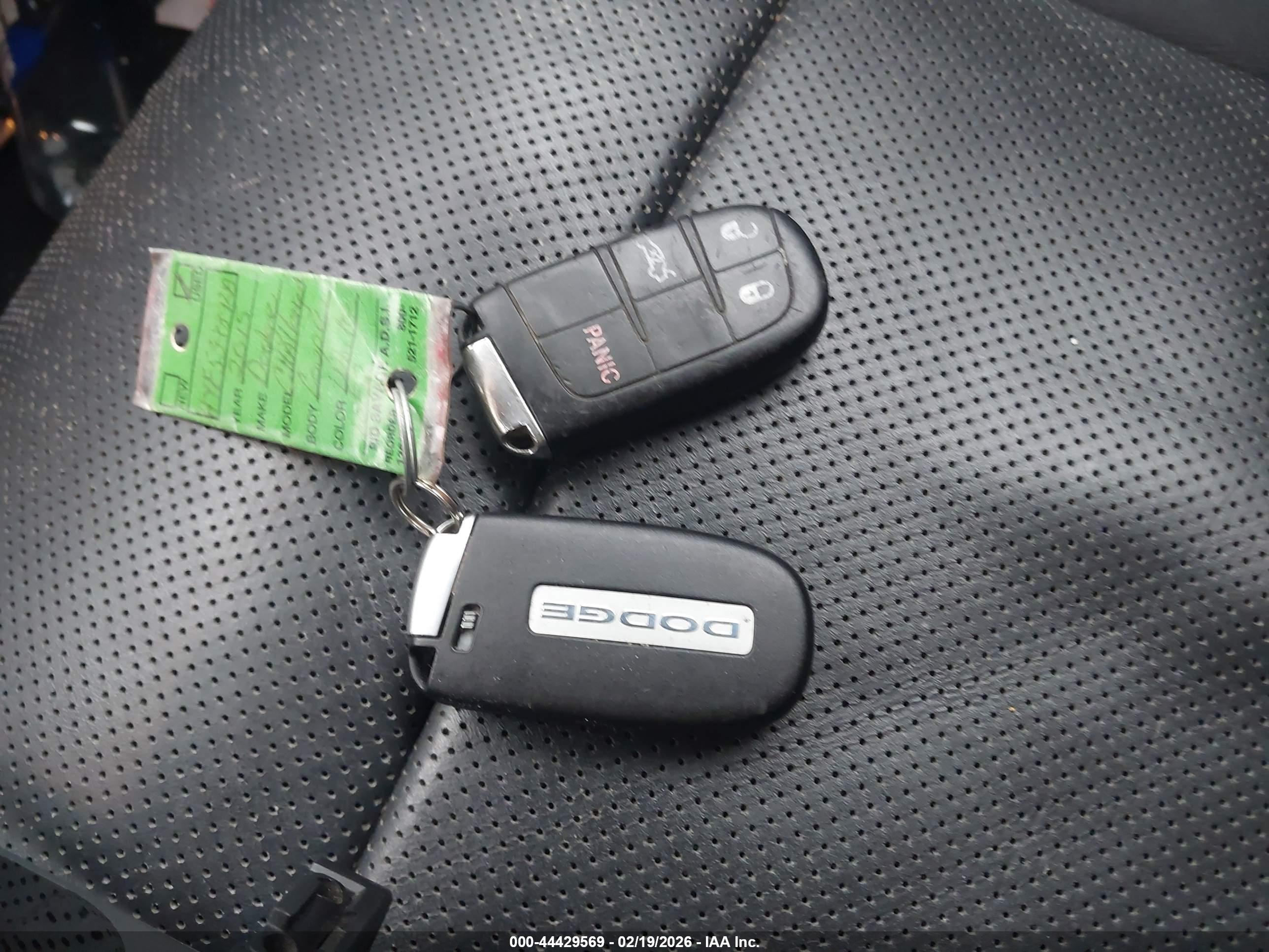 DODGE CHALLENGER image 11