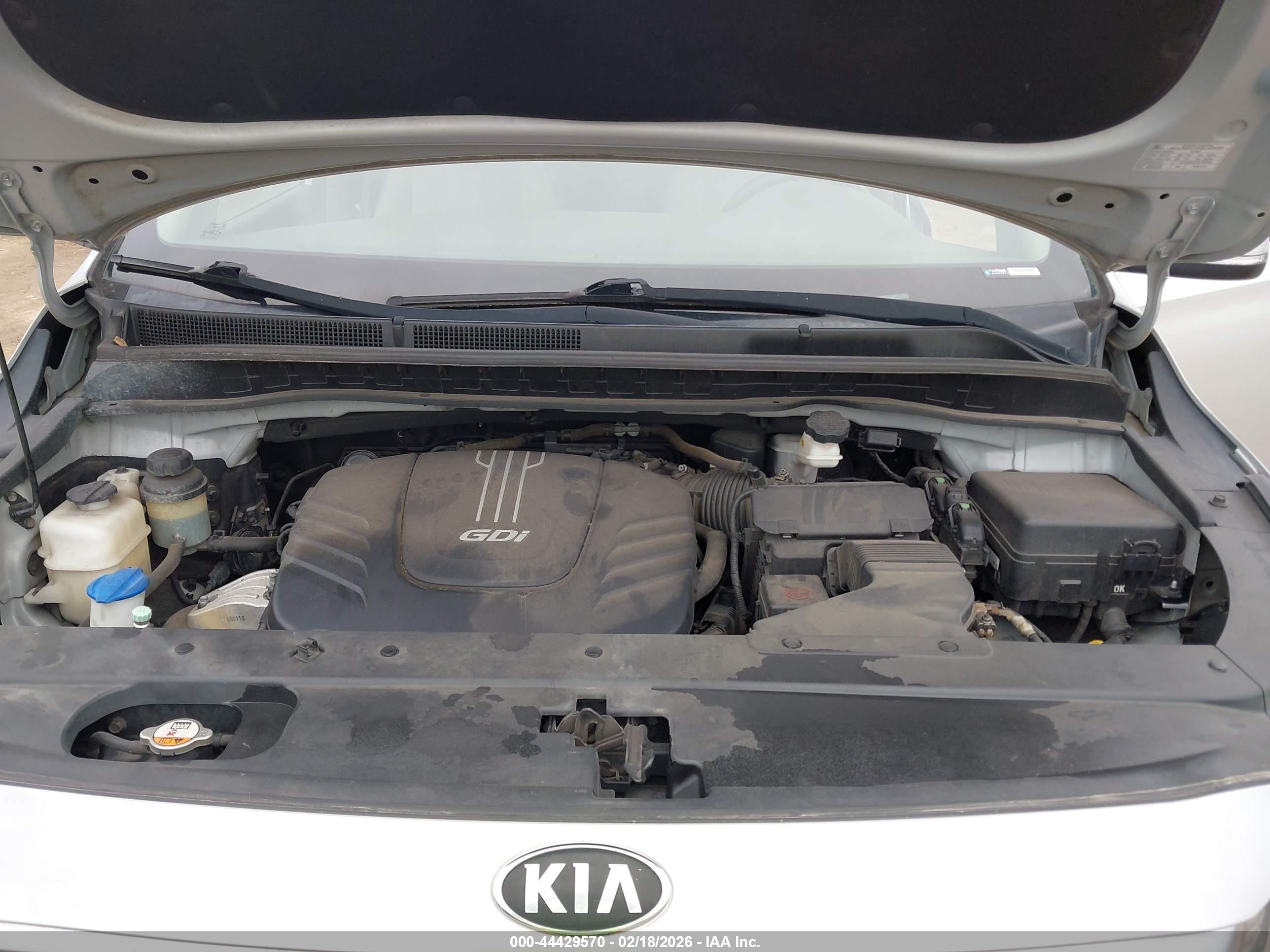 KIA SEDONA image 10