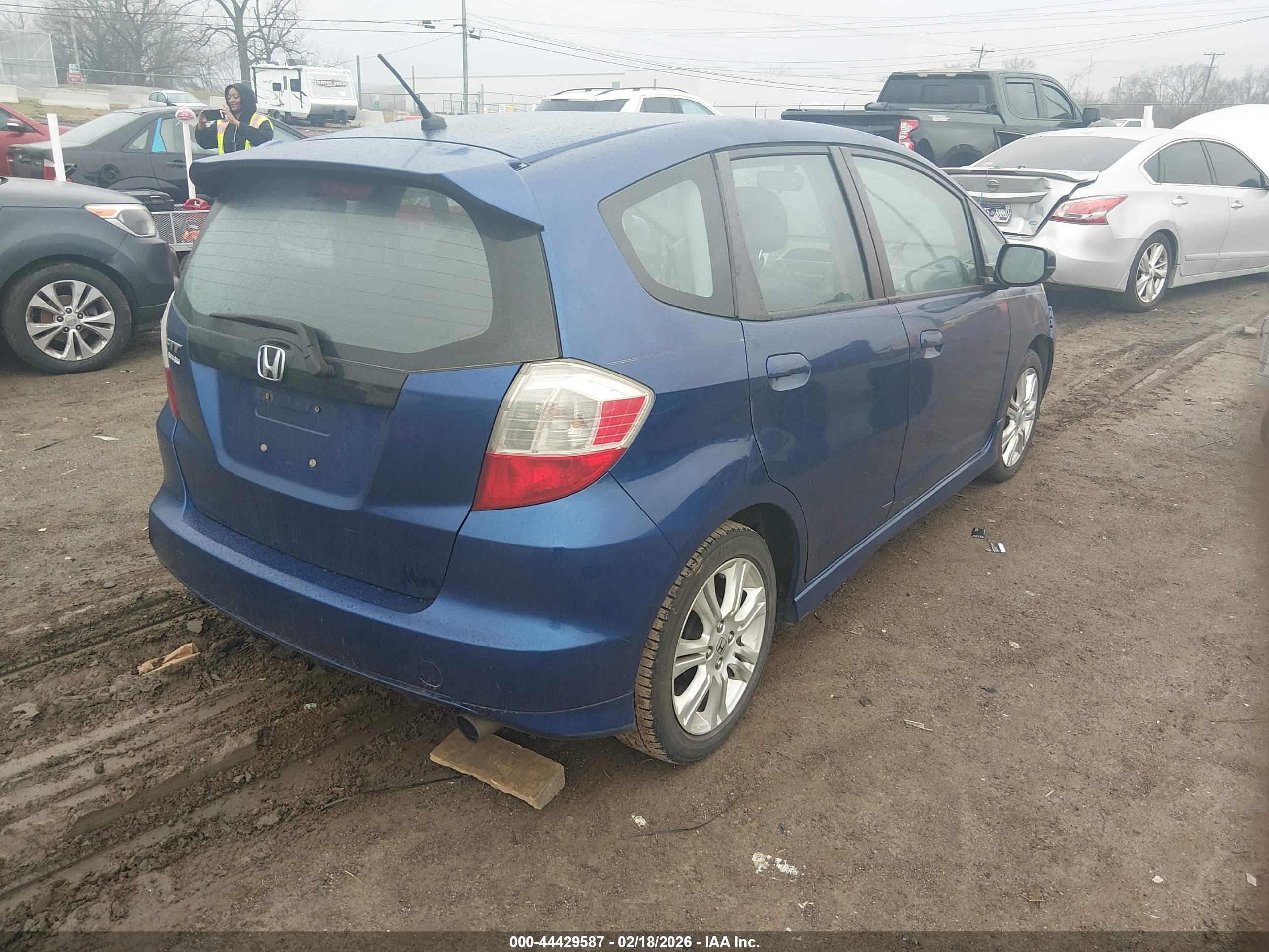 HONDA FIT image 4
