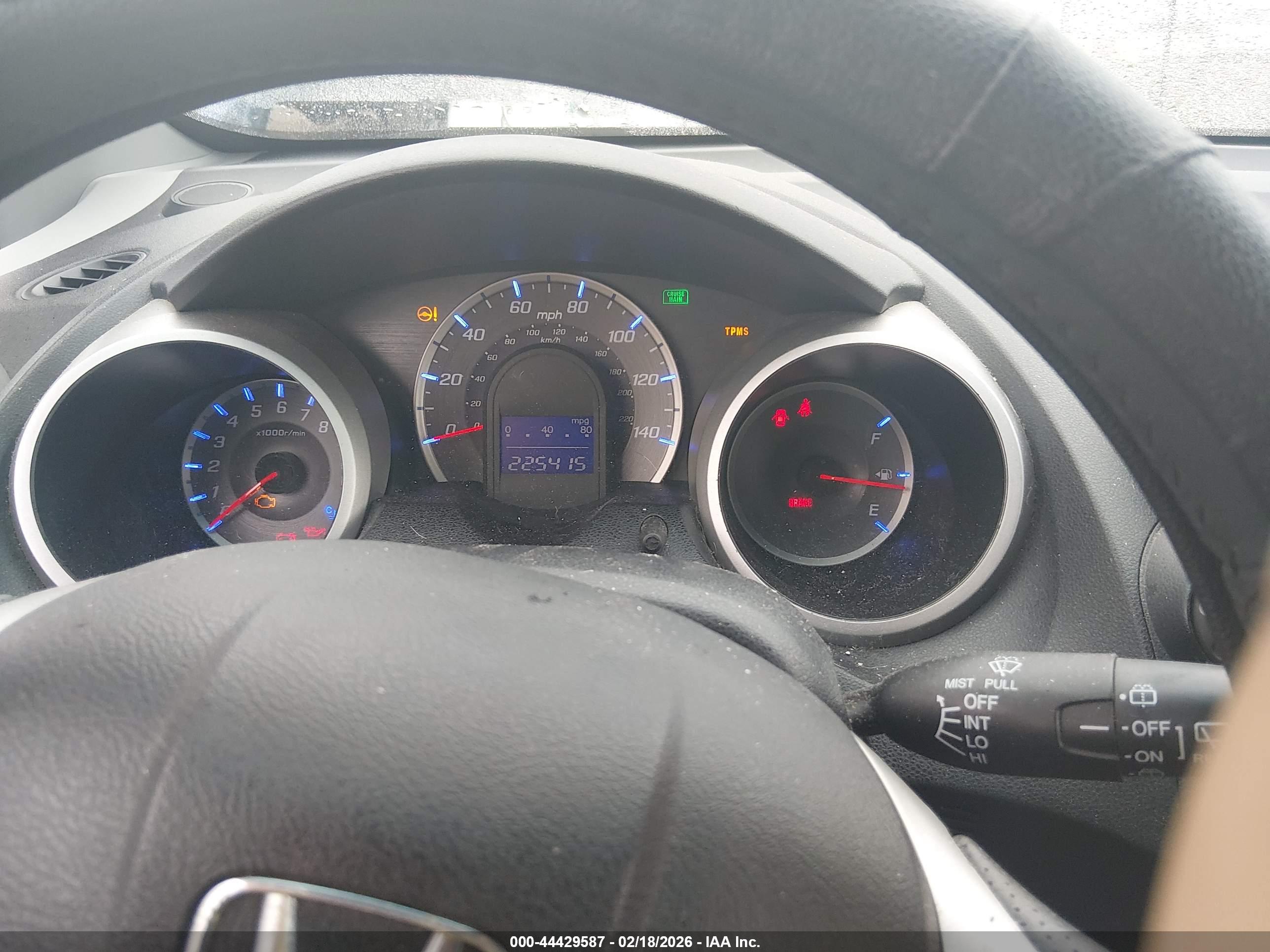 HONDA FIT image 7