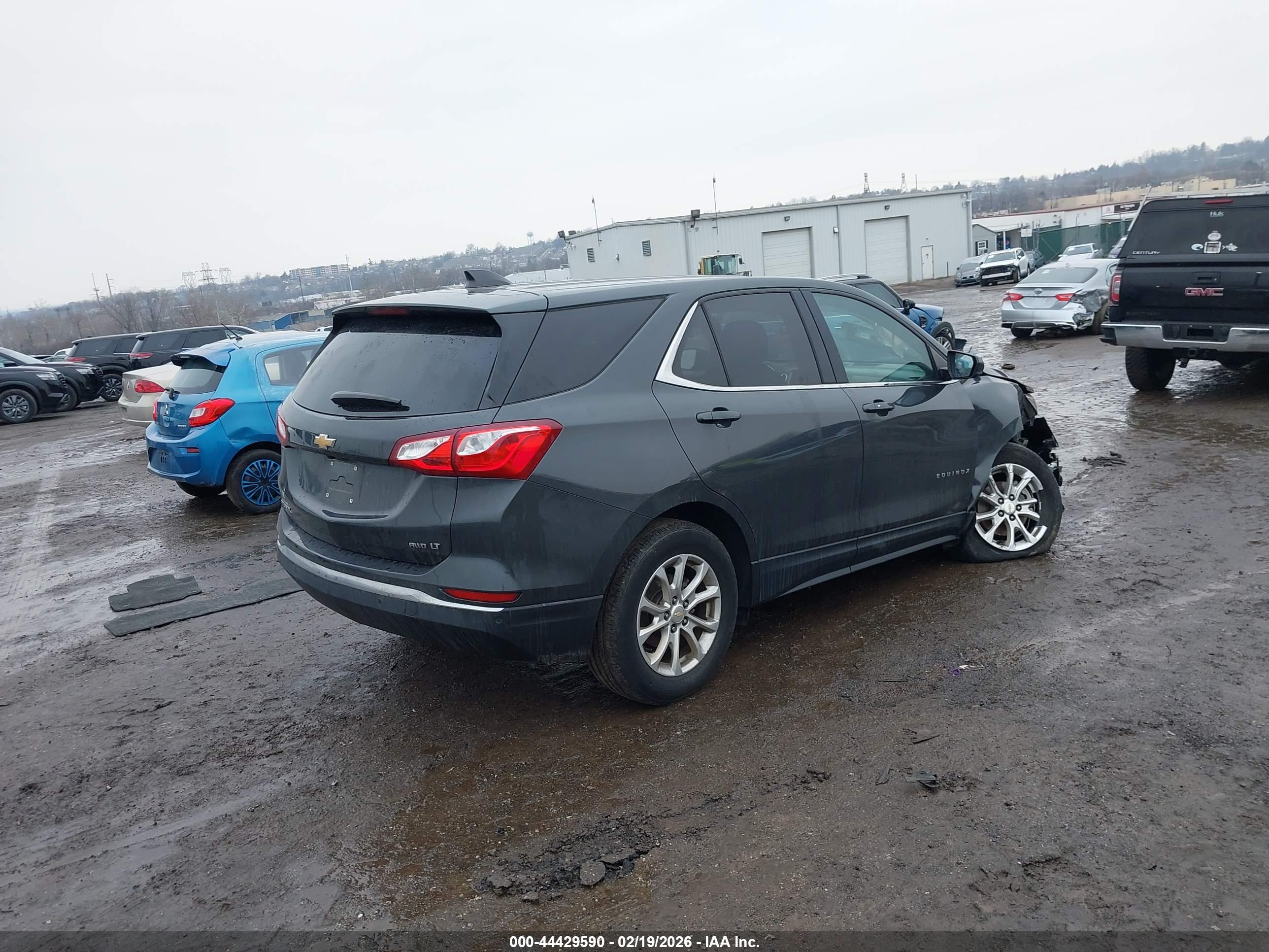 CHEVROLET EQUINOX image 4