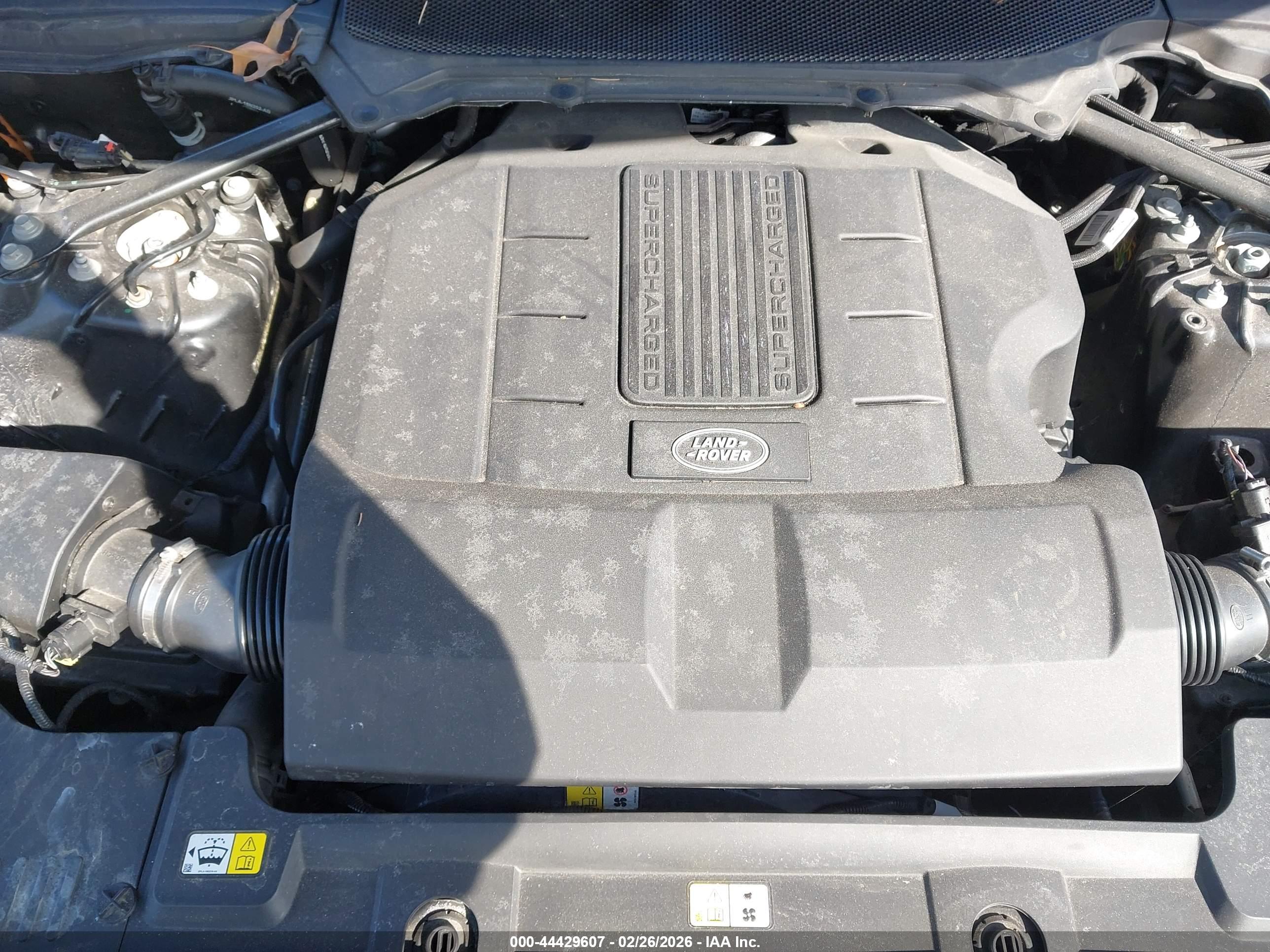 LAND ROVER image 10