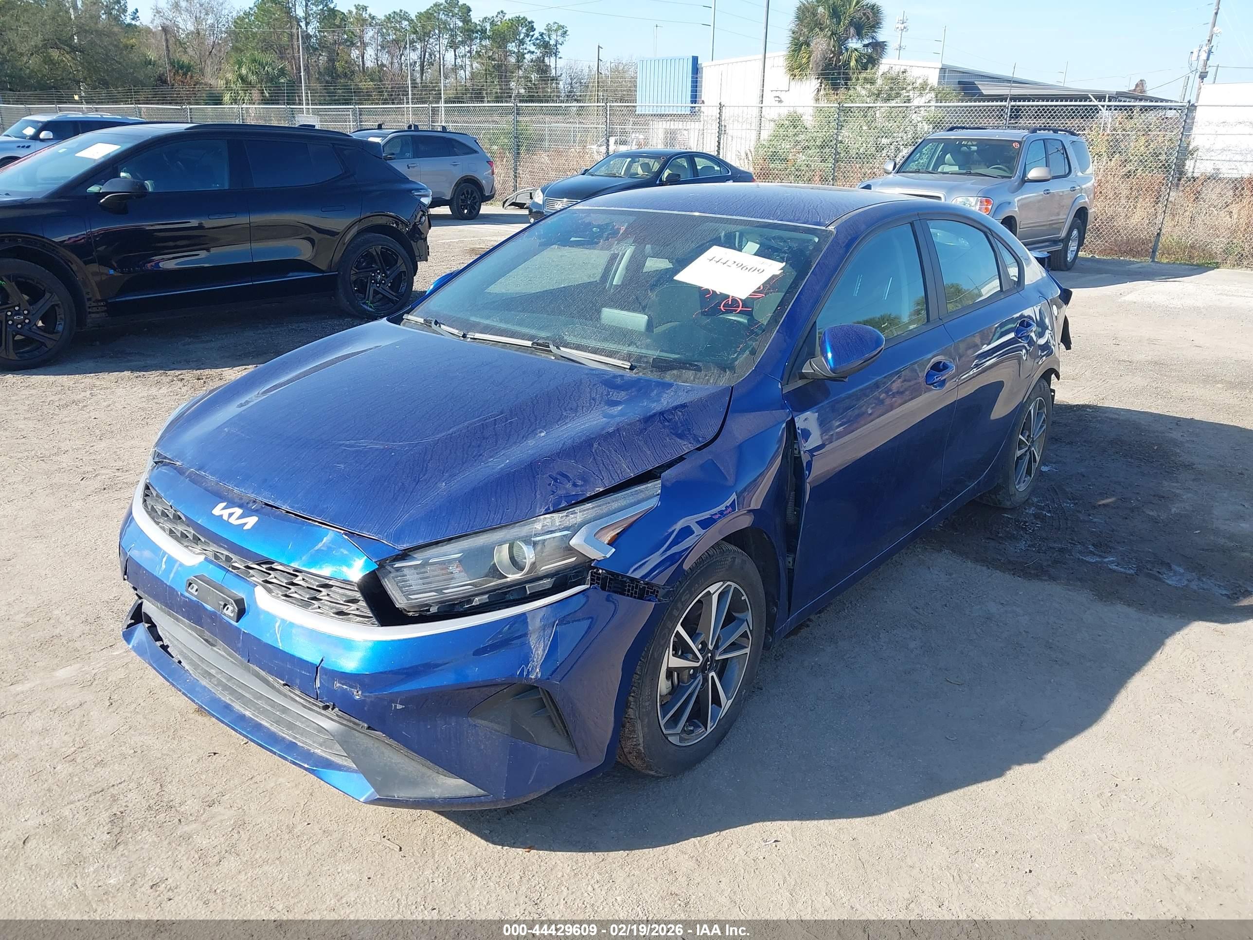 KIA FORTE image 2
