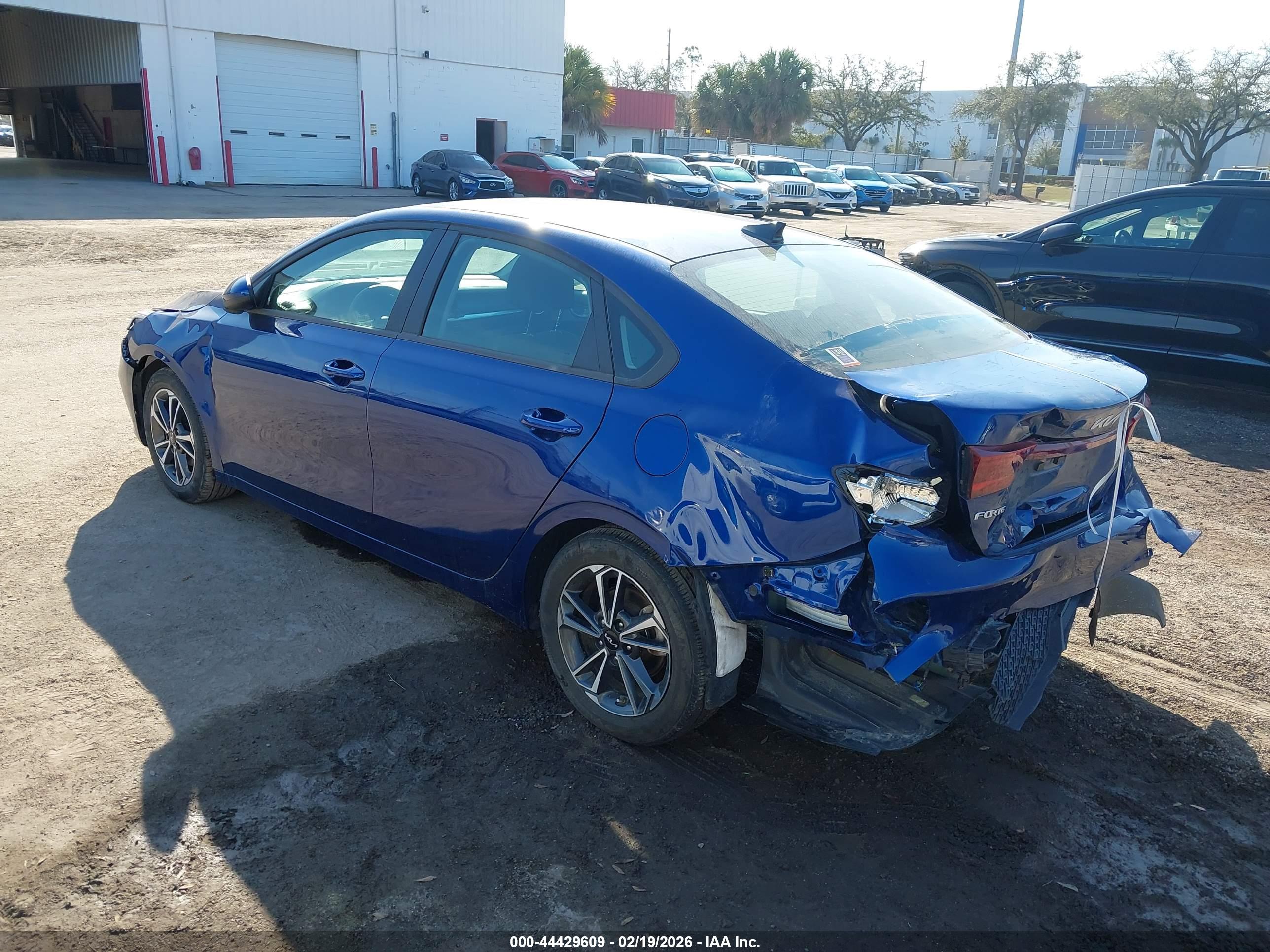 KIA FORTE image 3