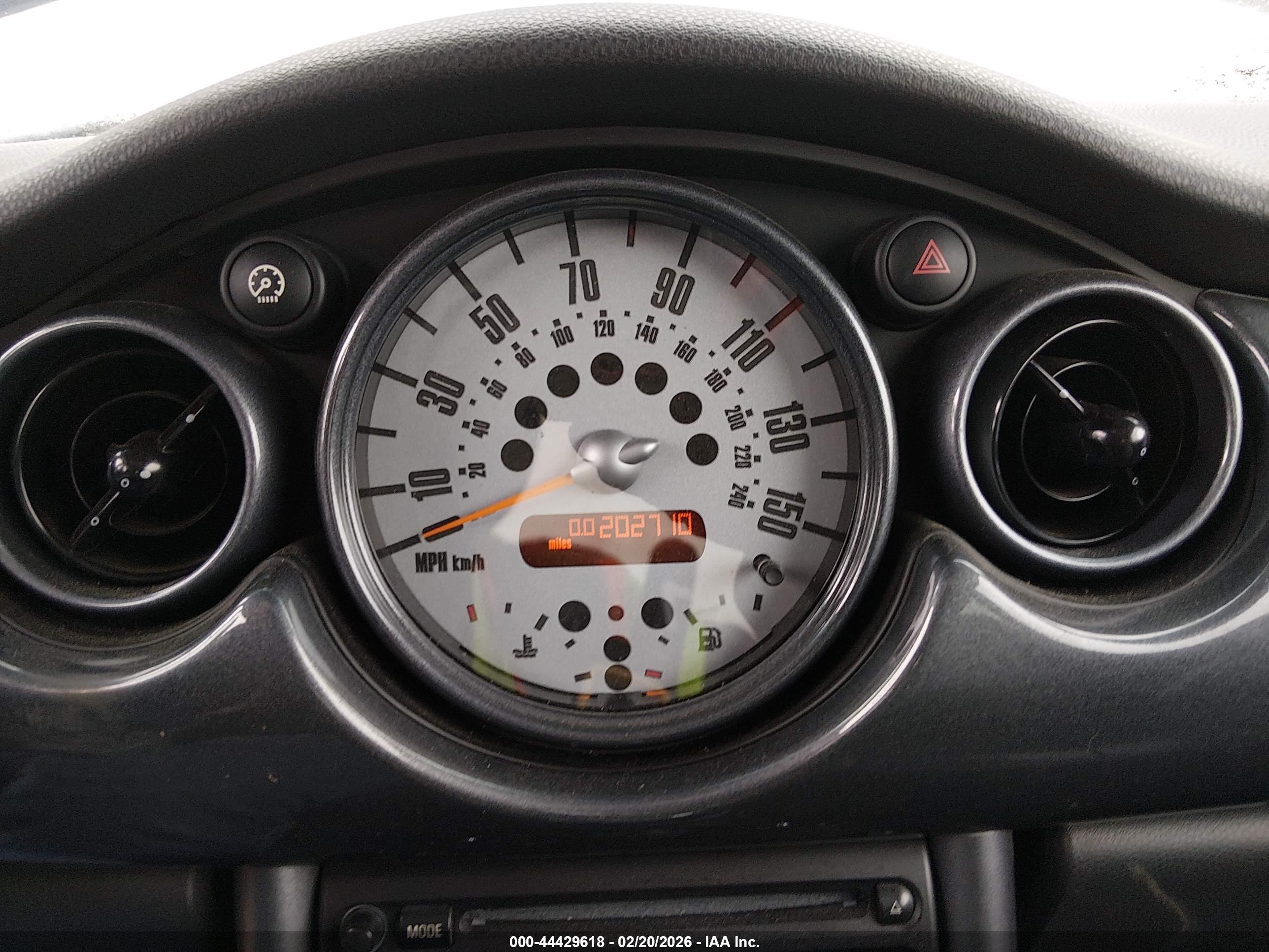 MINI COOPER image 7