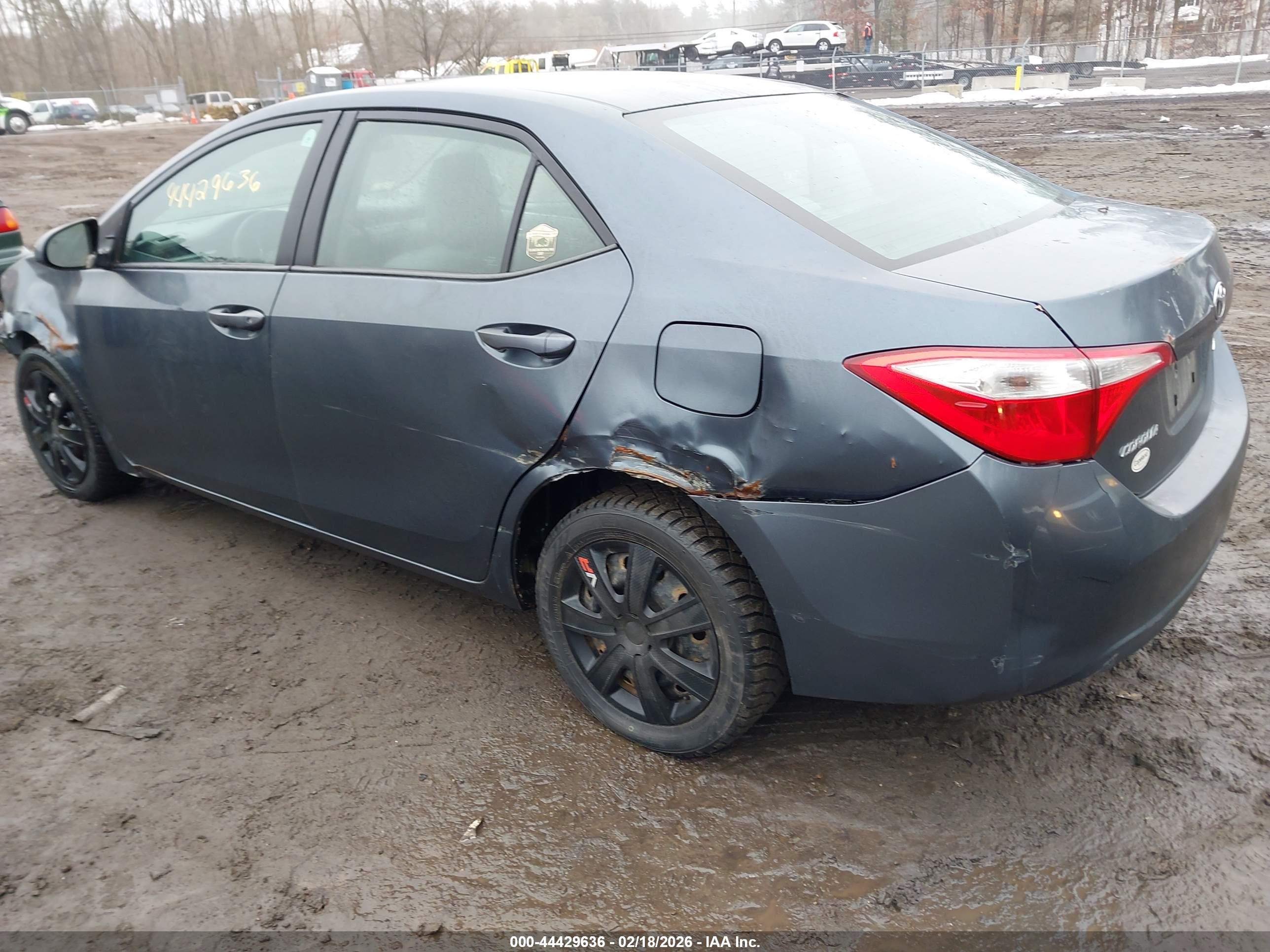 TOYOTA COROLLA image 3