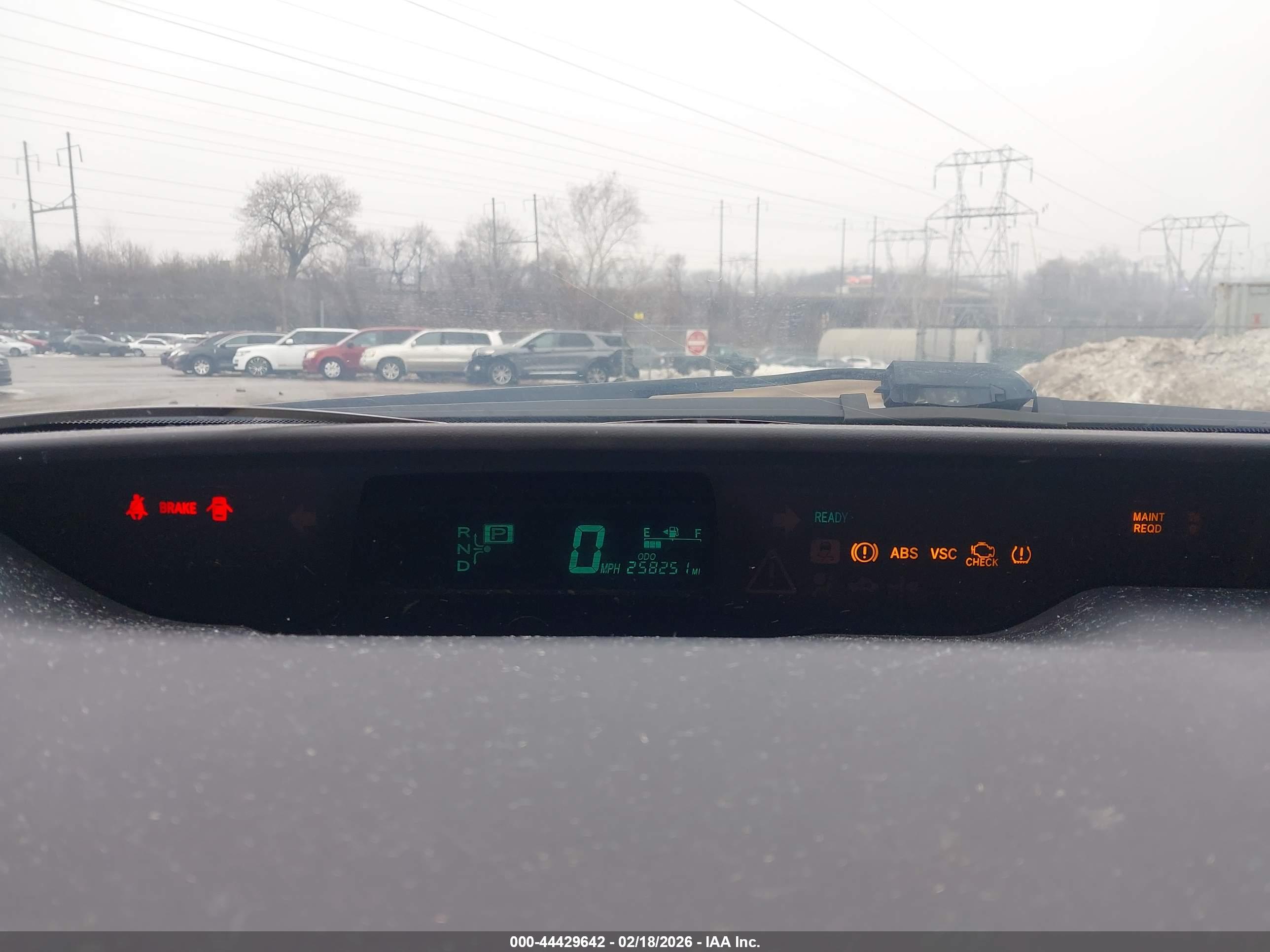 TOYOTA PRIUS image 7