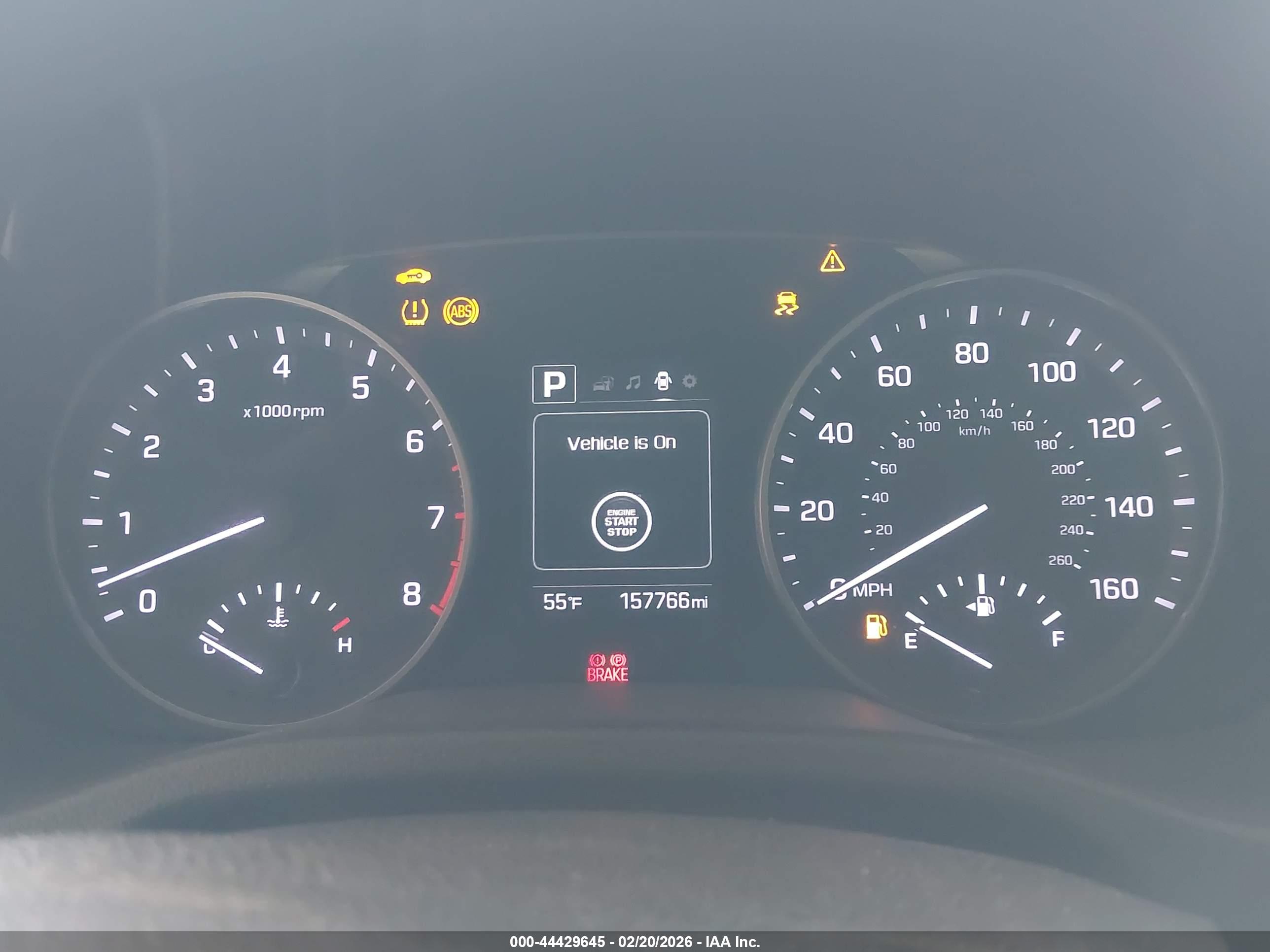 HYUNDAI ELANTRA image 7
