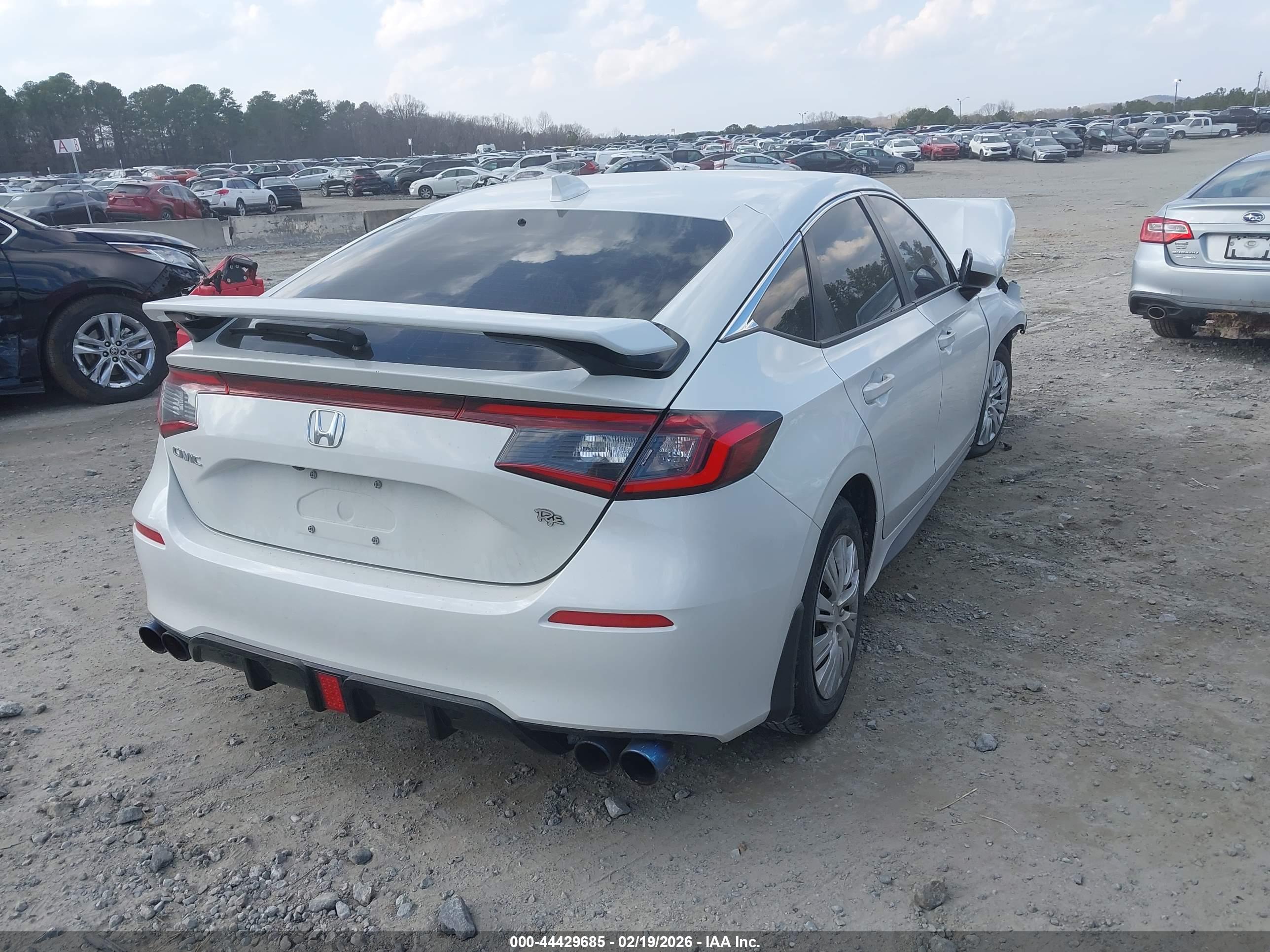 HONDA CIVIC image 4