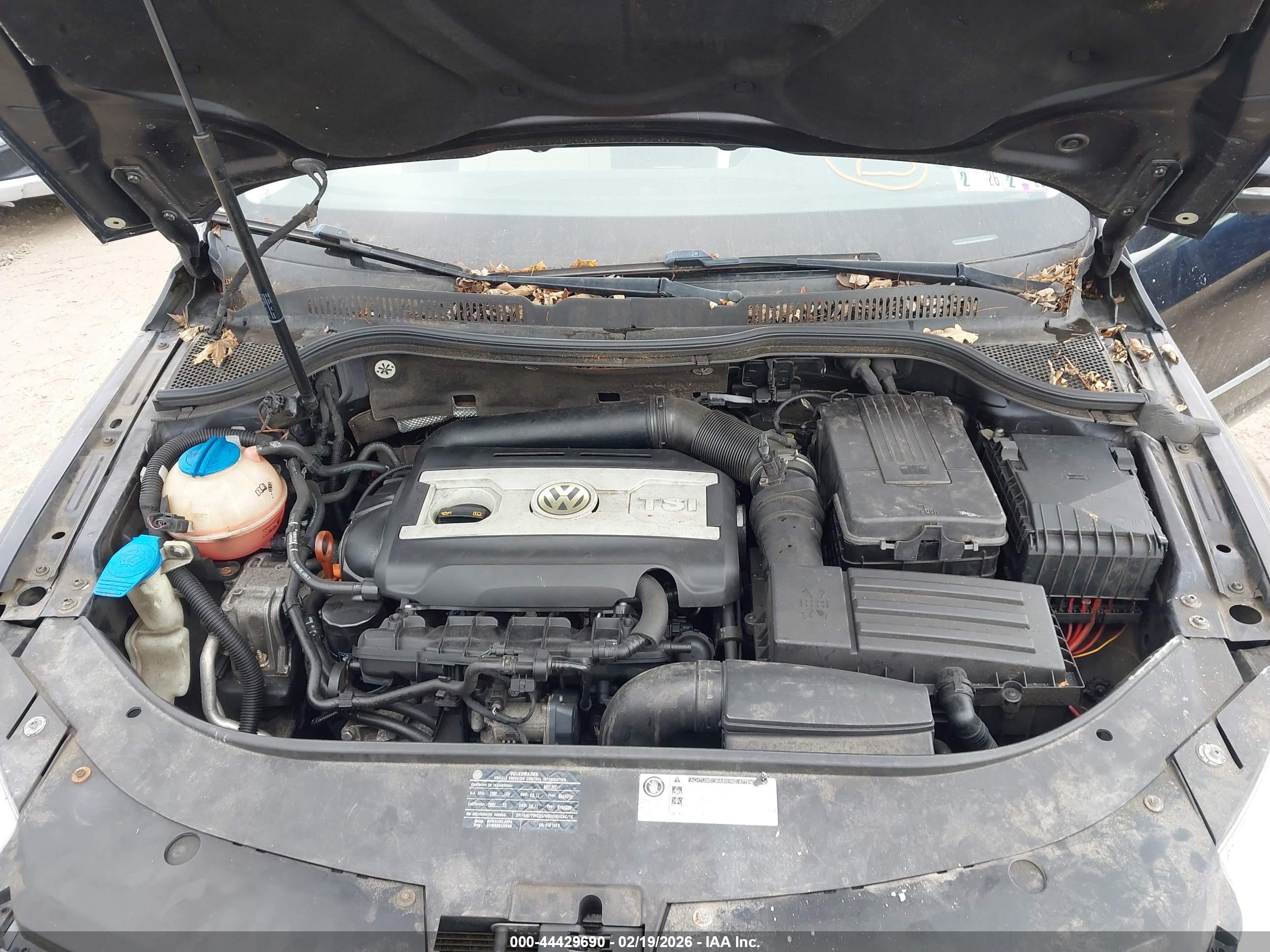 VOLKSWAGEN CC image 10