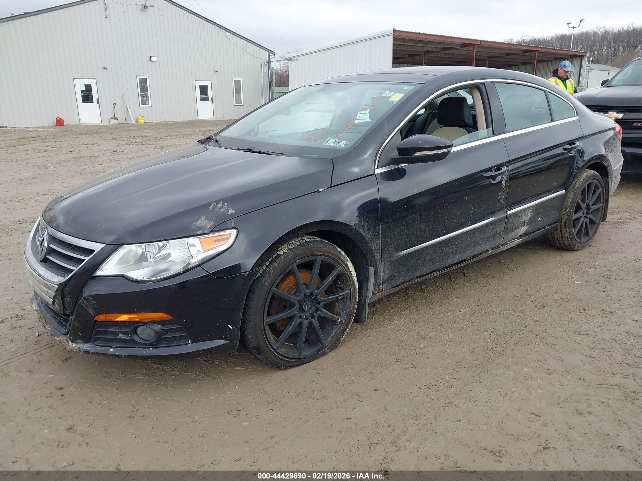 VOLKSWAGEN CC image 2