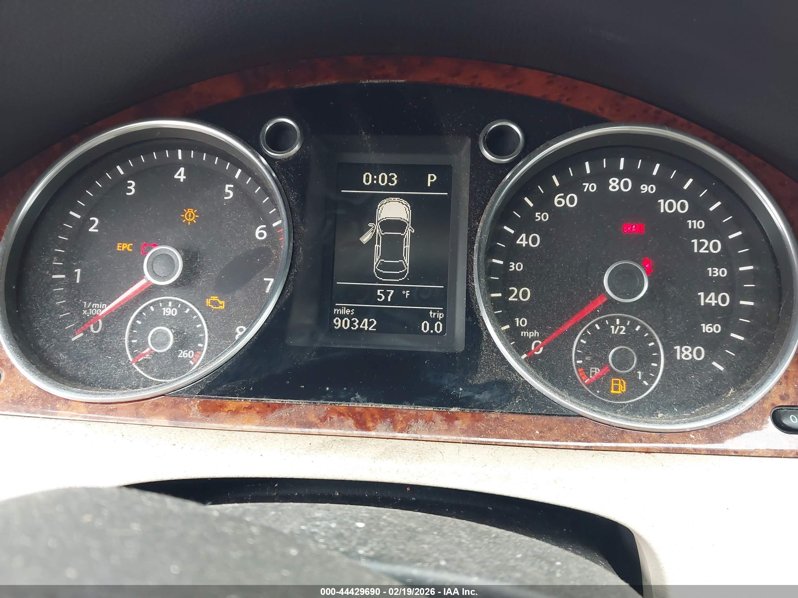 VOLKSWAGEN CC image 7