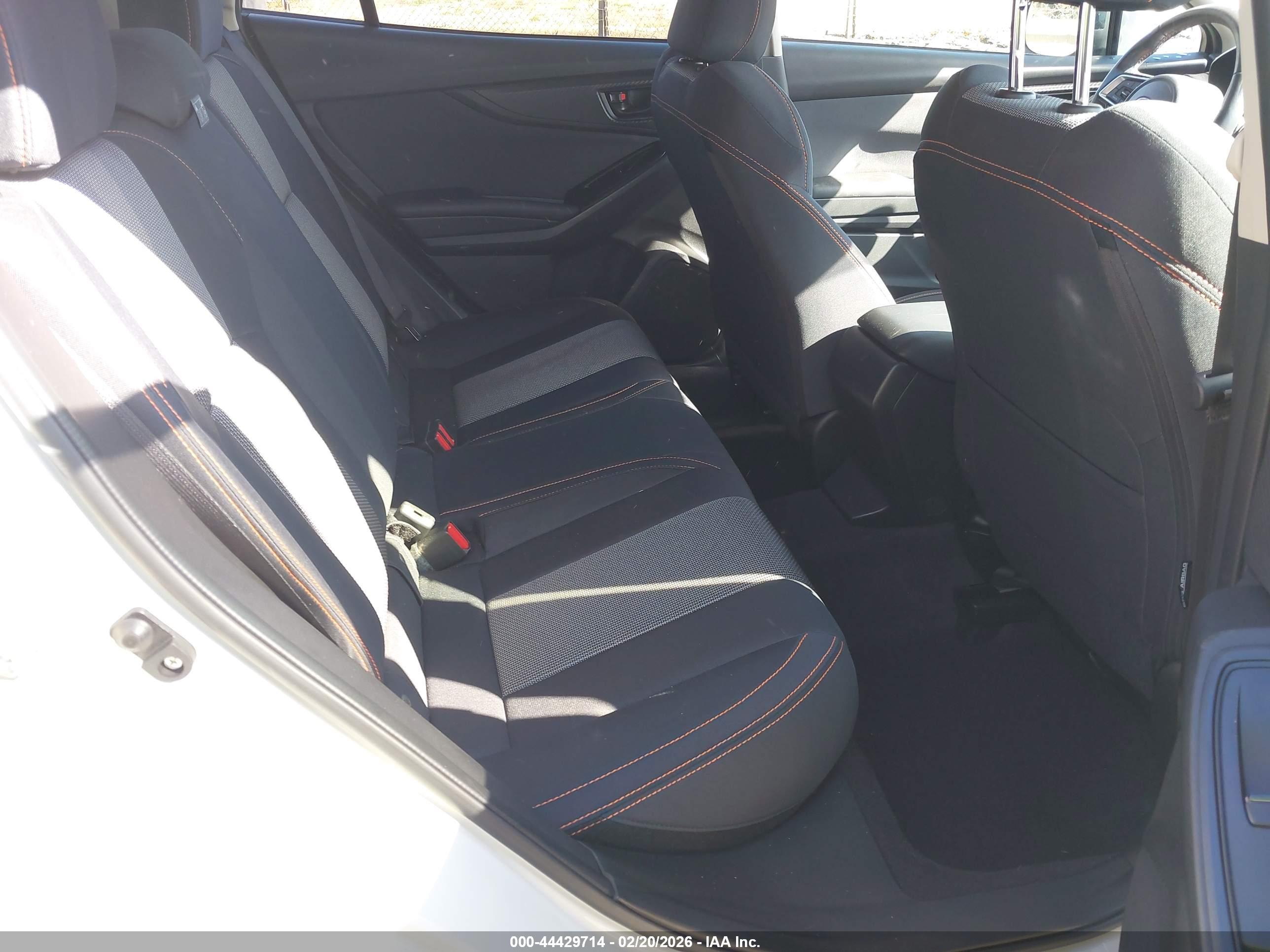 SUBARU CROSSTREK image 8