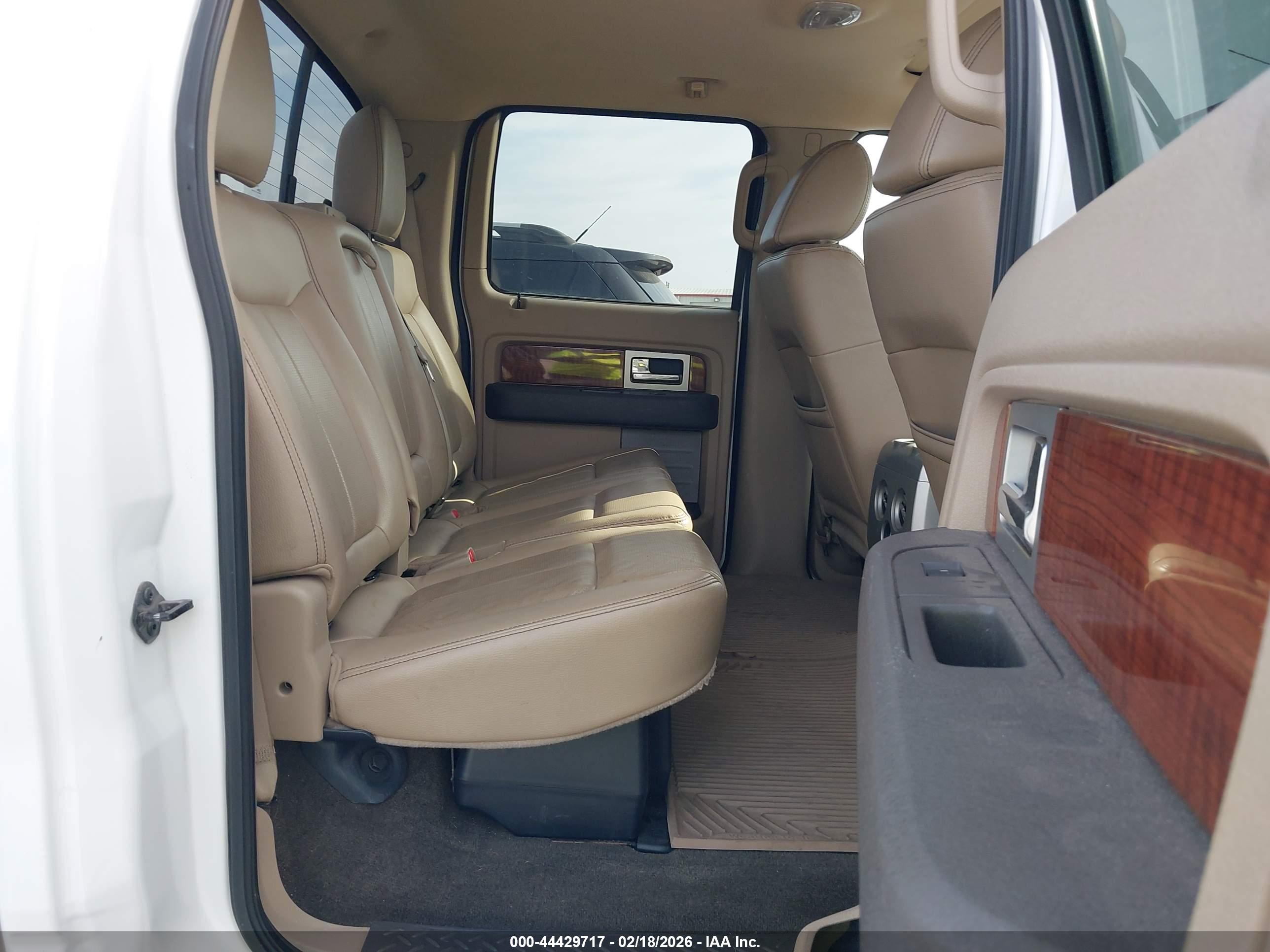 FORD F-150 image 8