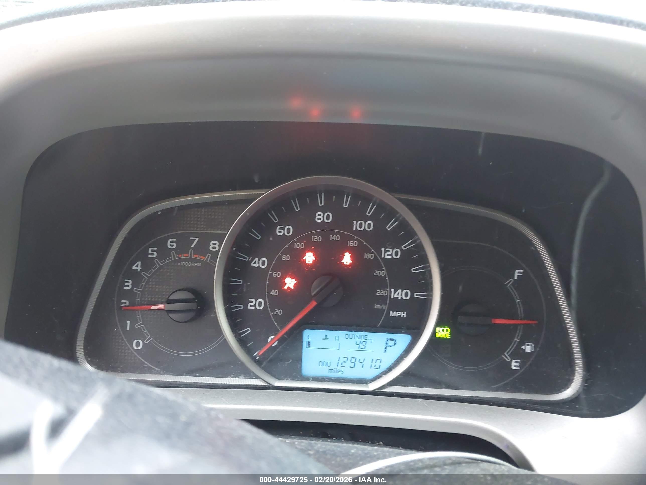 TOYOTA RAV4 image 7
