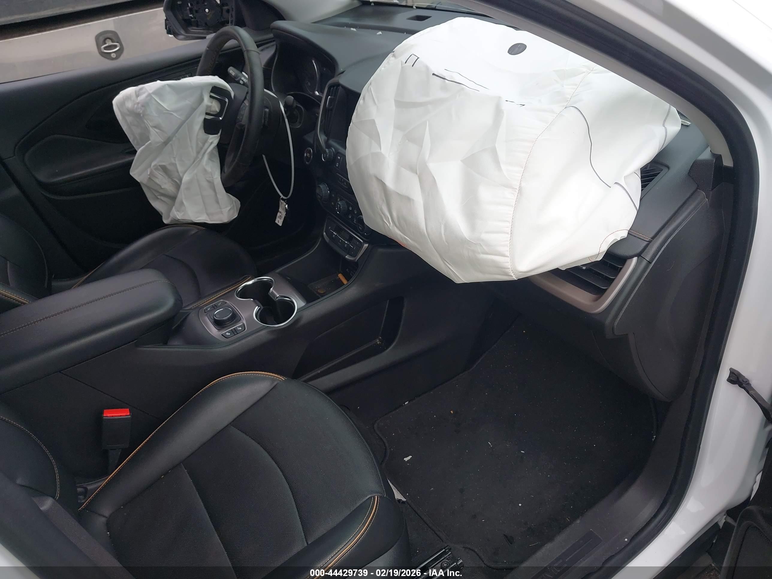 GMC TERRAIN image 5