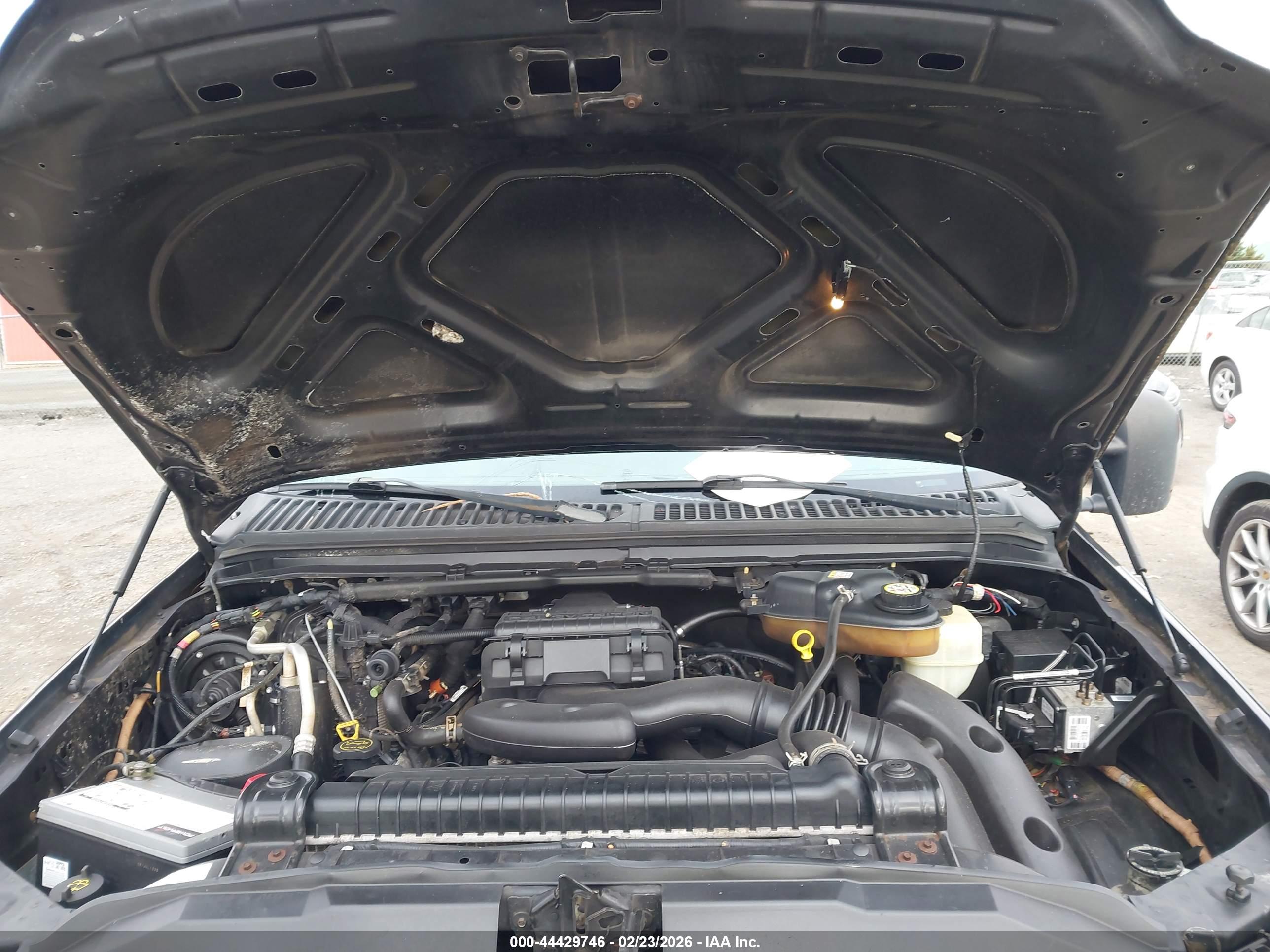 FORD F-250 image 10