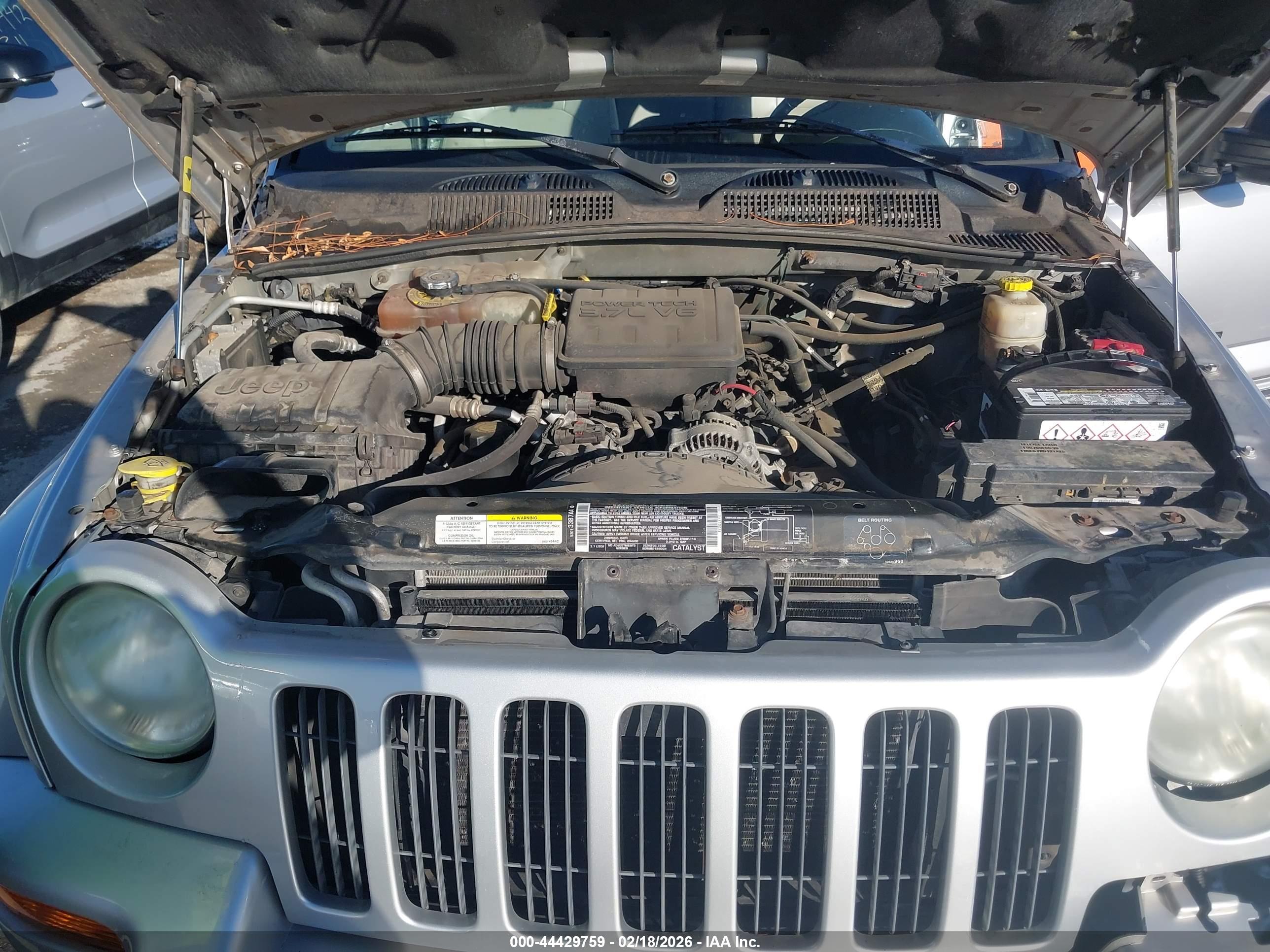 JEEP LIBERTY image 10