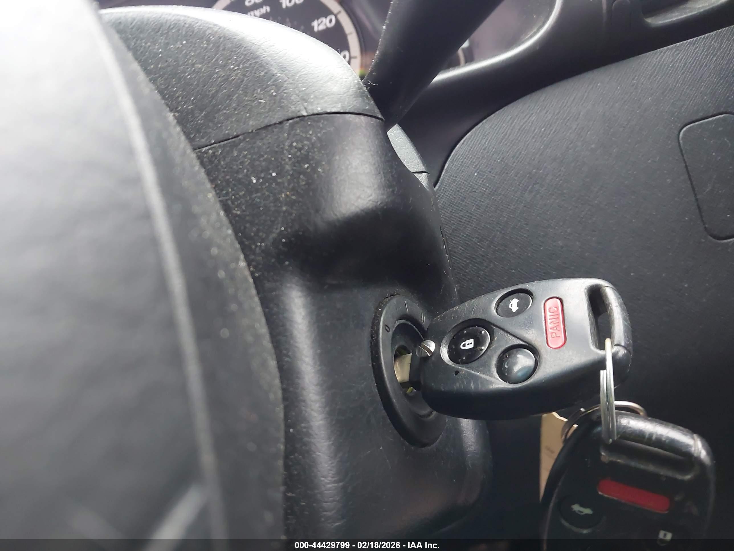 HONDA CR-V image 11