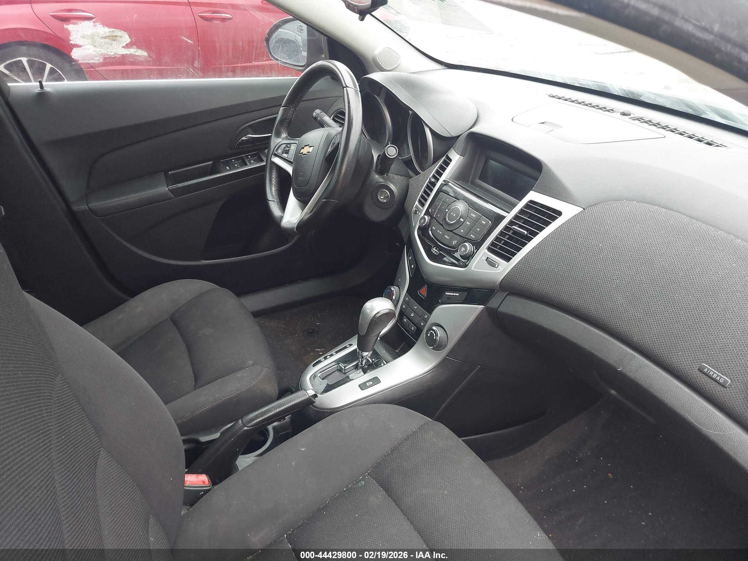 CHEVROLET CRUZE image 5
