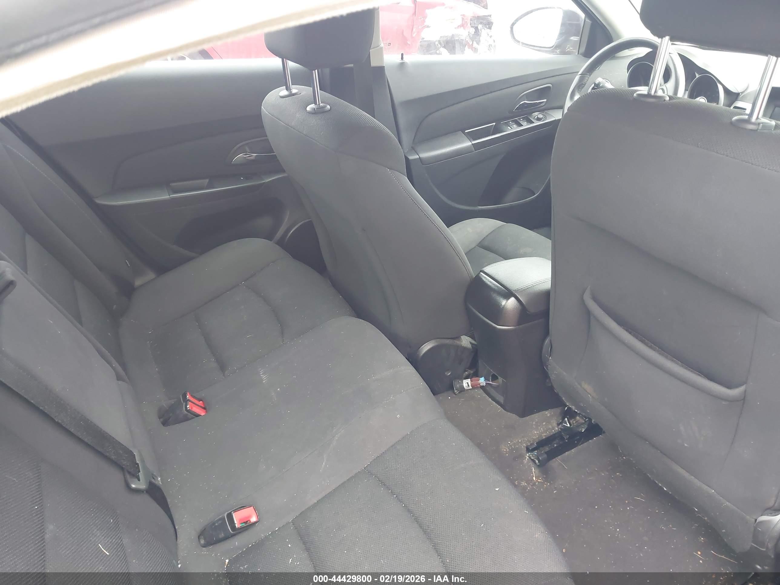 CHEVROLET CRUZE image 8