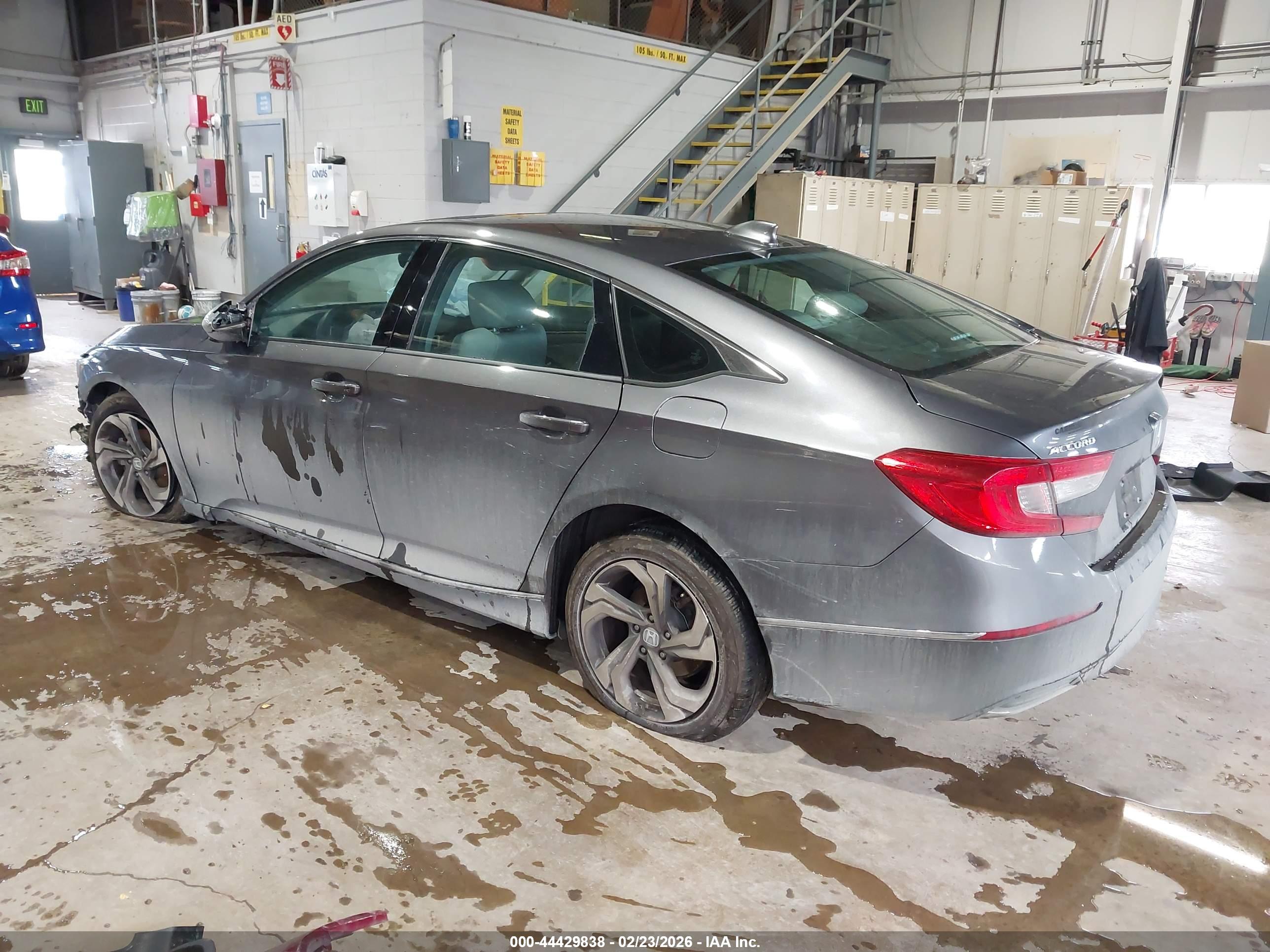 HONDA ACCORD image 3