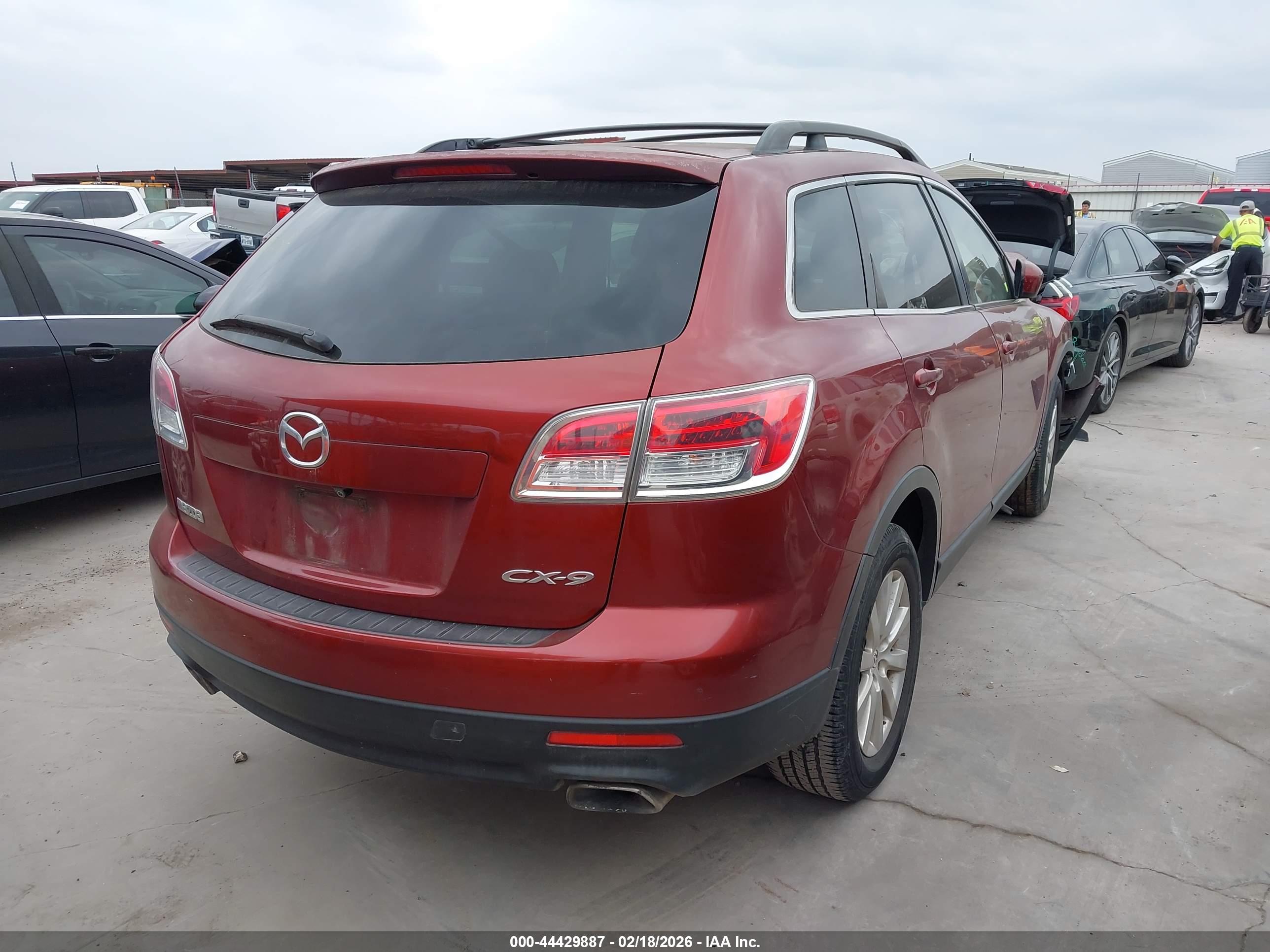 MAZDA CX-9 image 4
